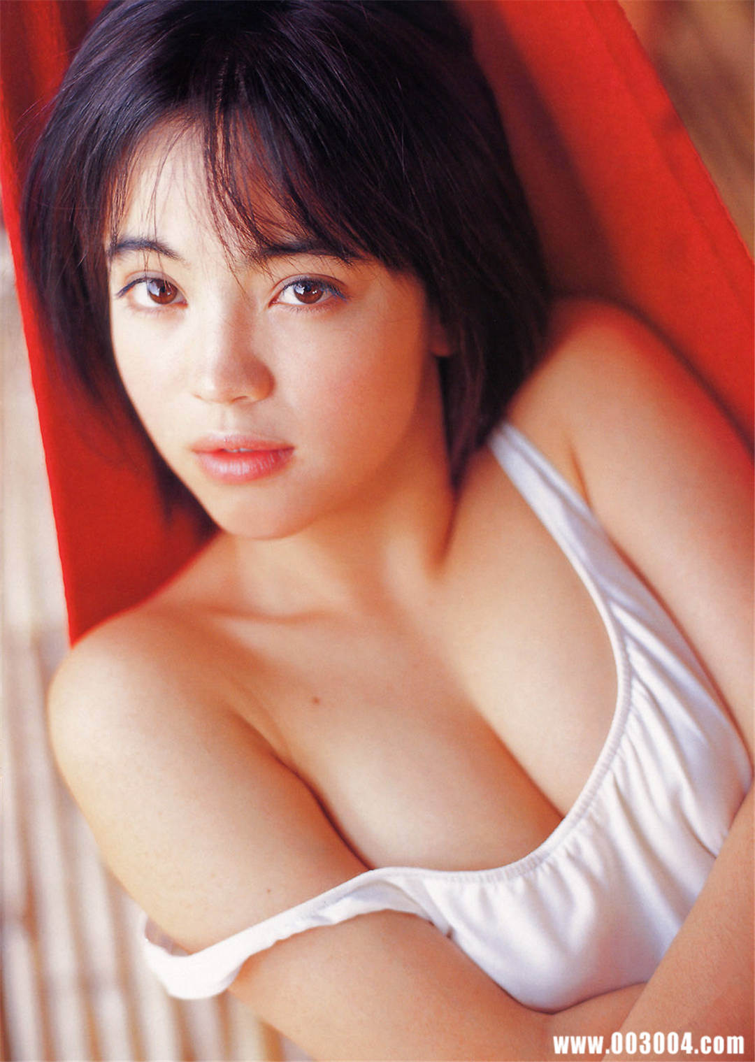 永井流奈写真集《なんでぇ？》高清全本