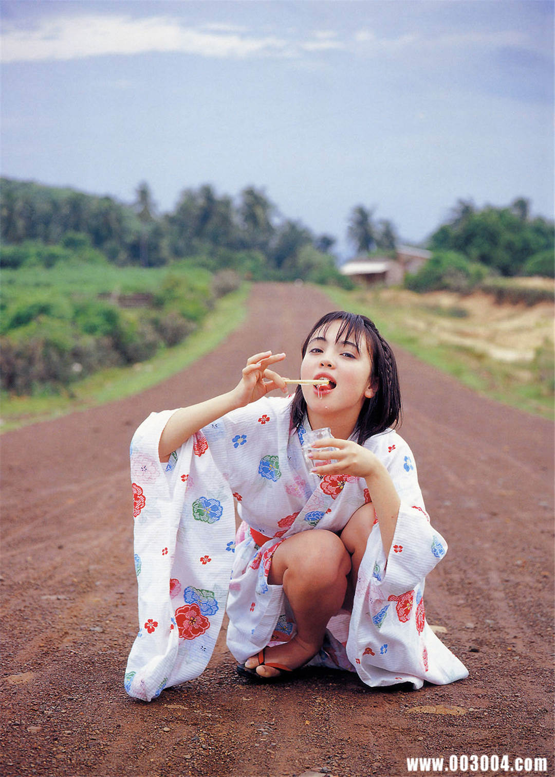 永井流奈写真集《なんでぇ？》高清全本