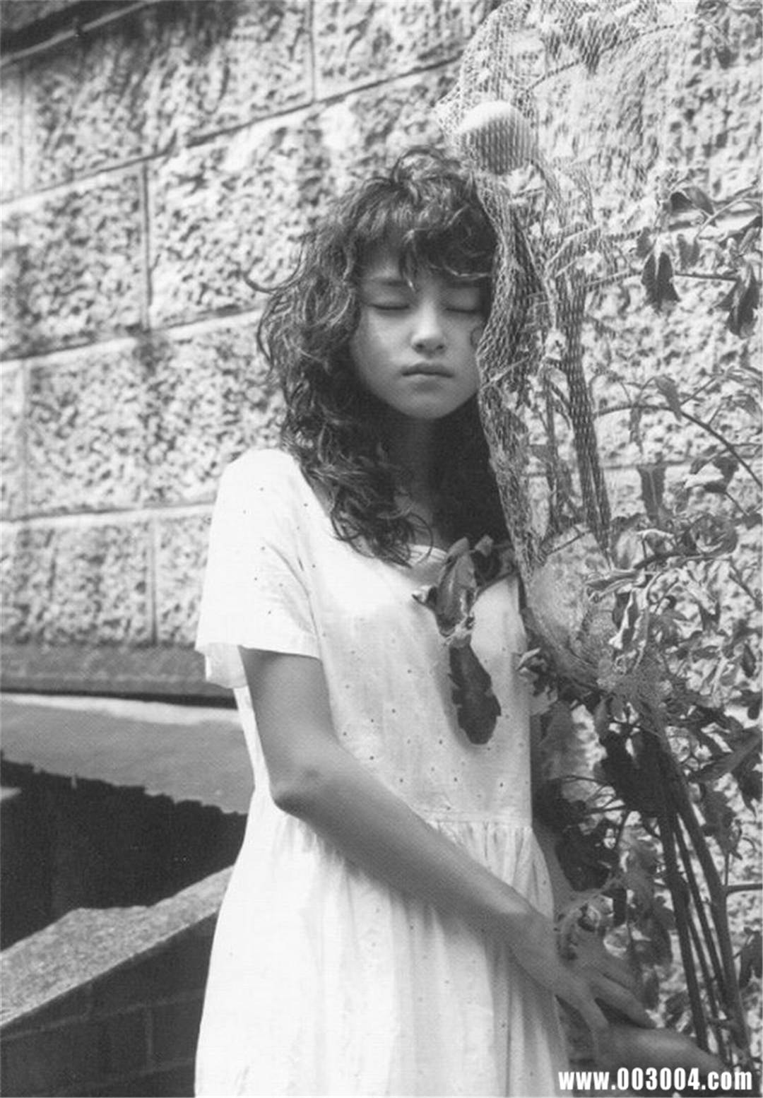 日本最美少女の复古气质脸|宝生舞 x 筱山纪信