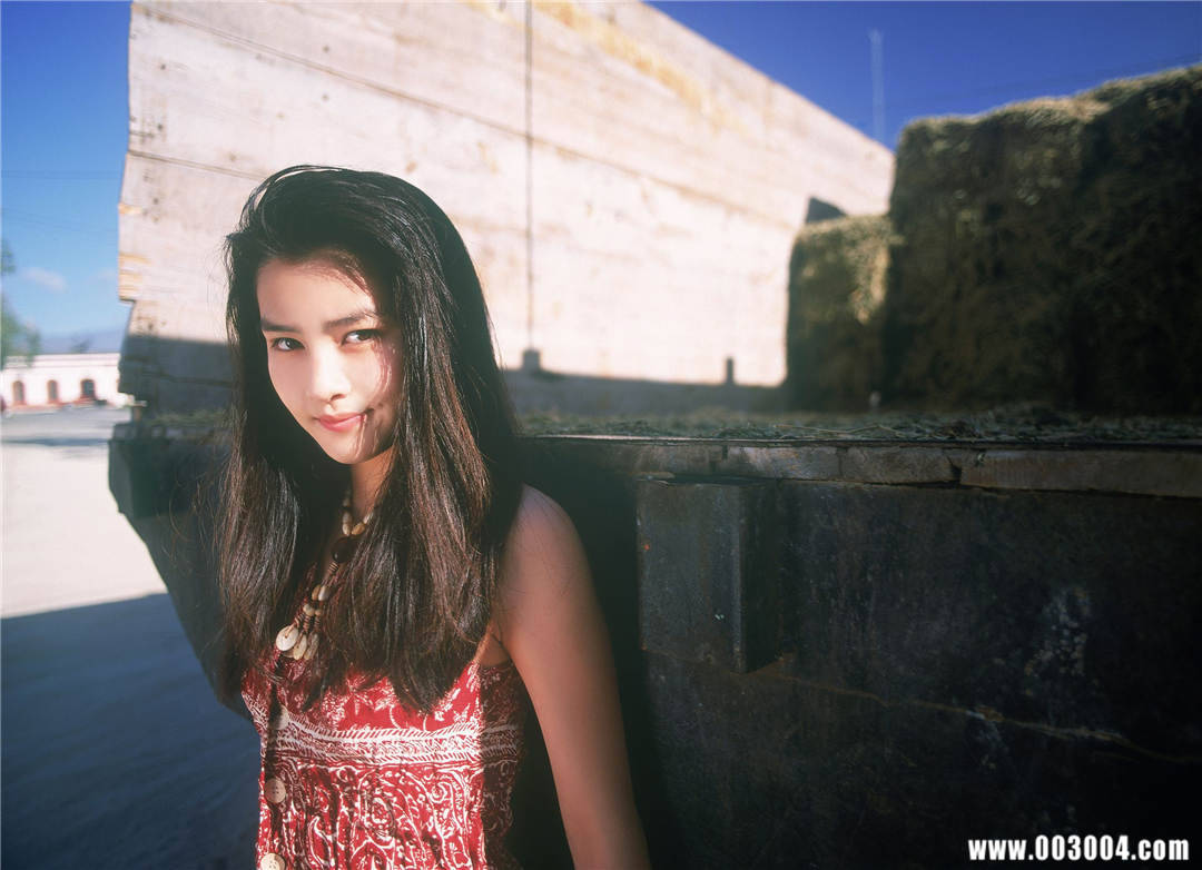 日本最美少女の复古气质脸|宝生舞 x 筱山纪信