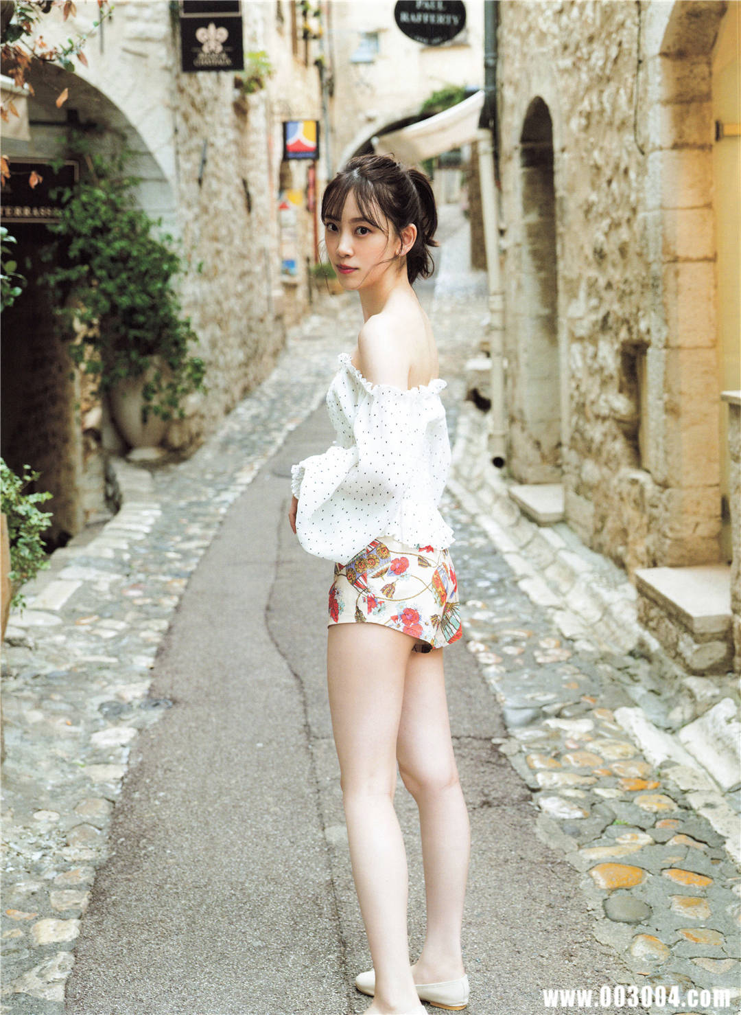 [乃木坂46]堀未央奈2nd写真集《いつかの待ち合わせ場所》