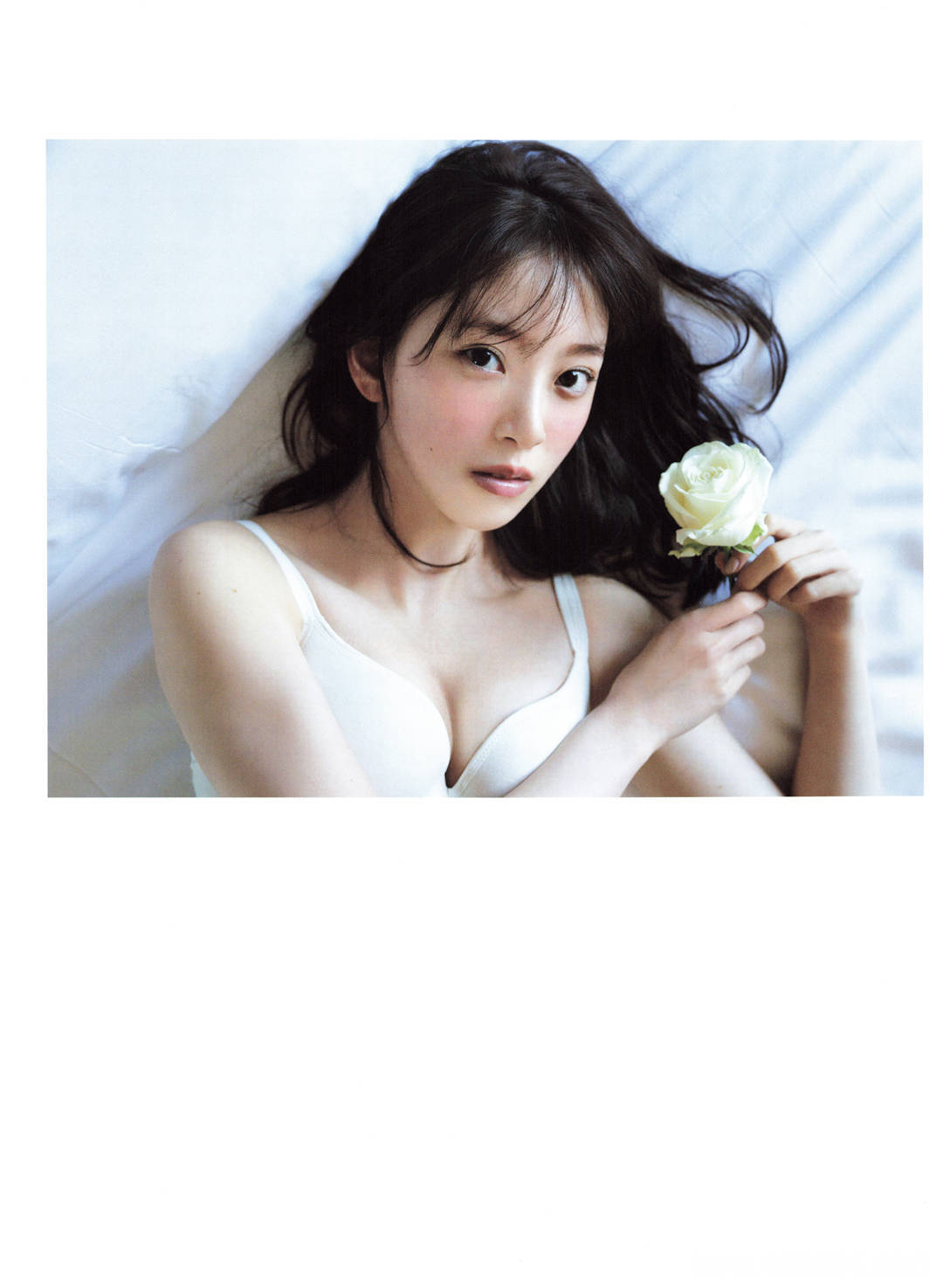 [乃木坂46]堀未央奈2nd写真集《いつかの待ち合わせ場所》