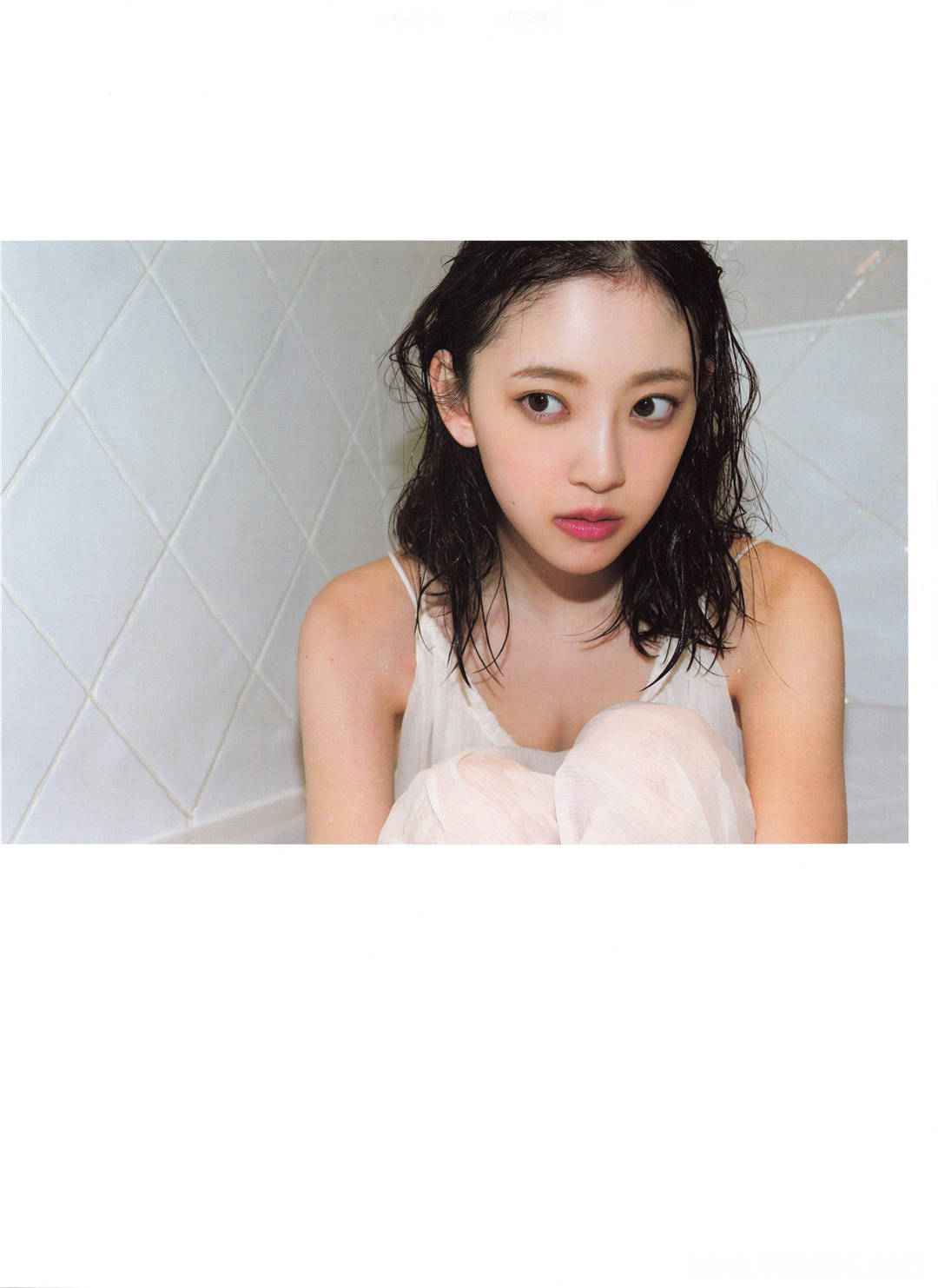 [乃木坂46]堀未央奈2nd写真集《いつかの待ち合わせ場所》