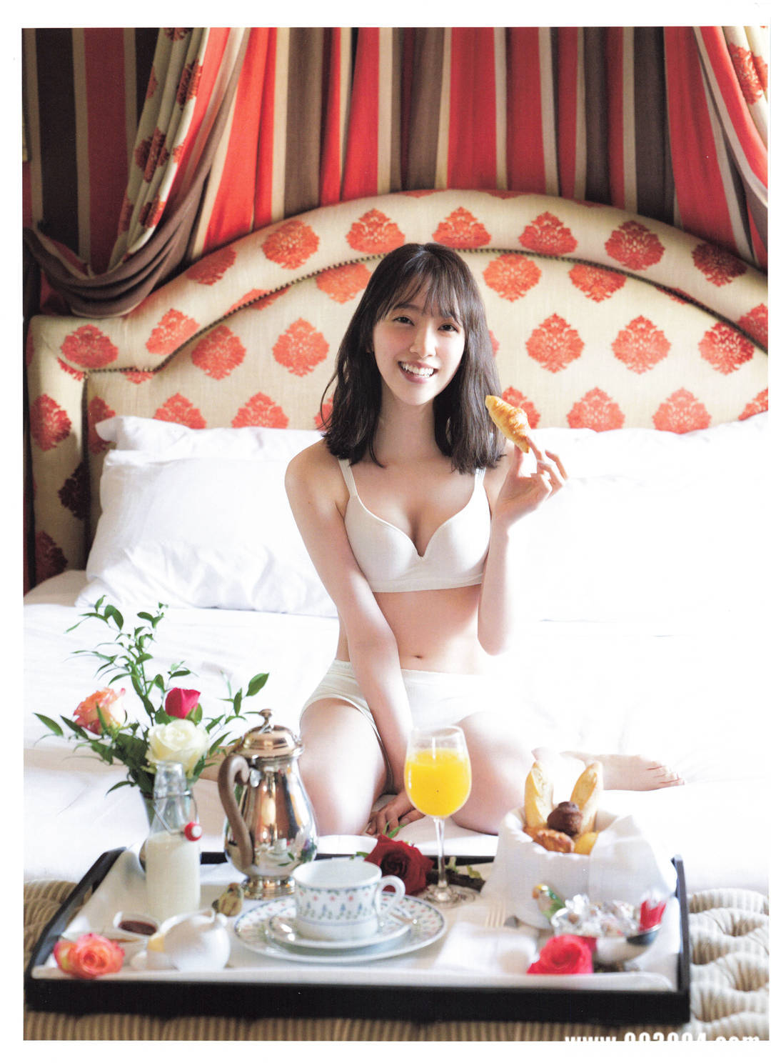 [乃木坂46]堀未央奈2nd写真集《いつかの待ち合わせ場所》