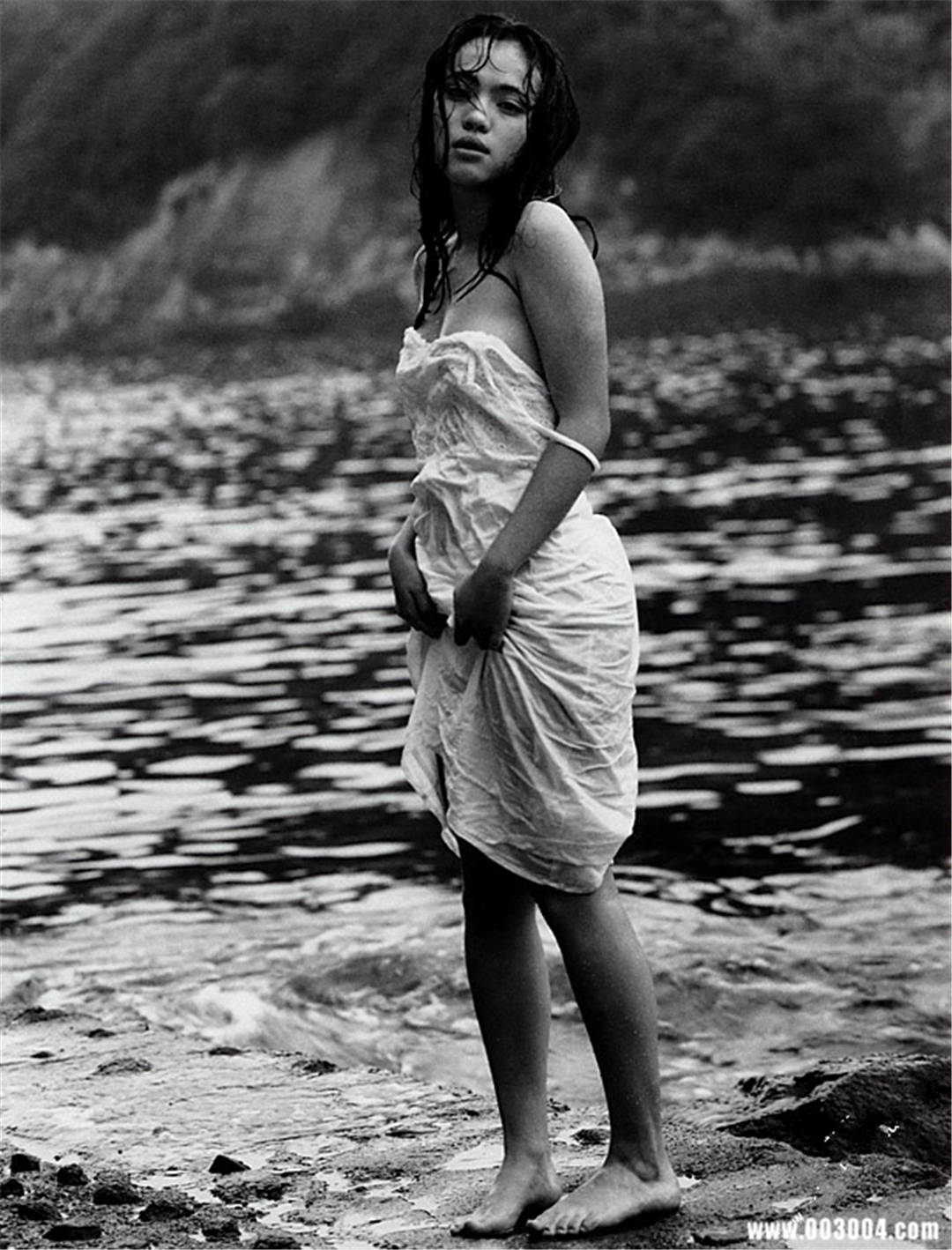 永井流奈写真集《天城淫行》高清全本