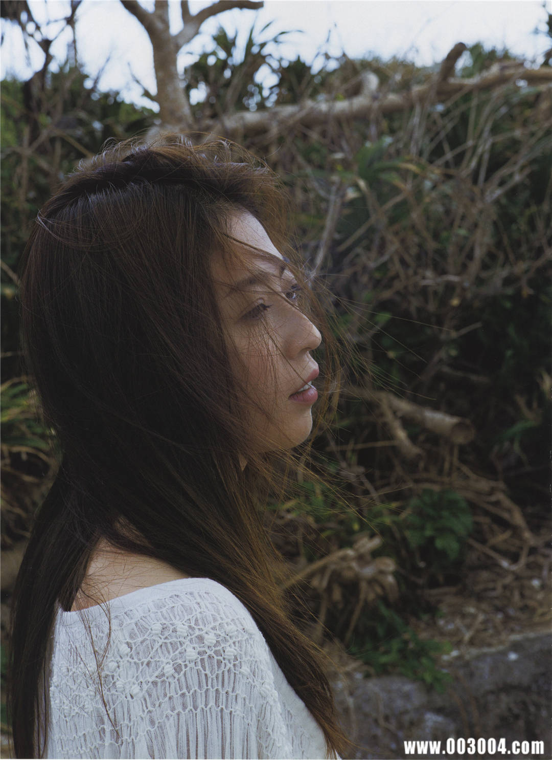 中村爱美 写真集 《Lyin Eyes》高清全本