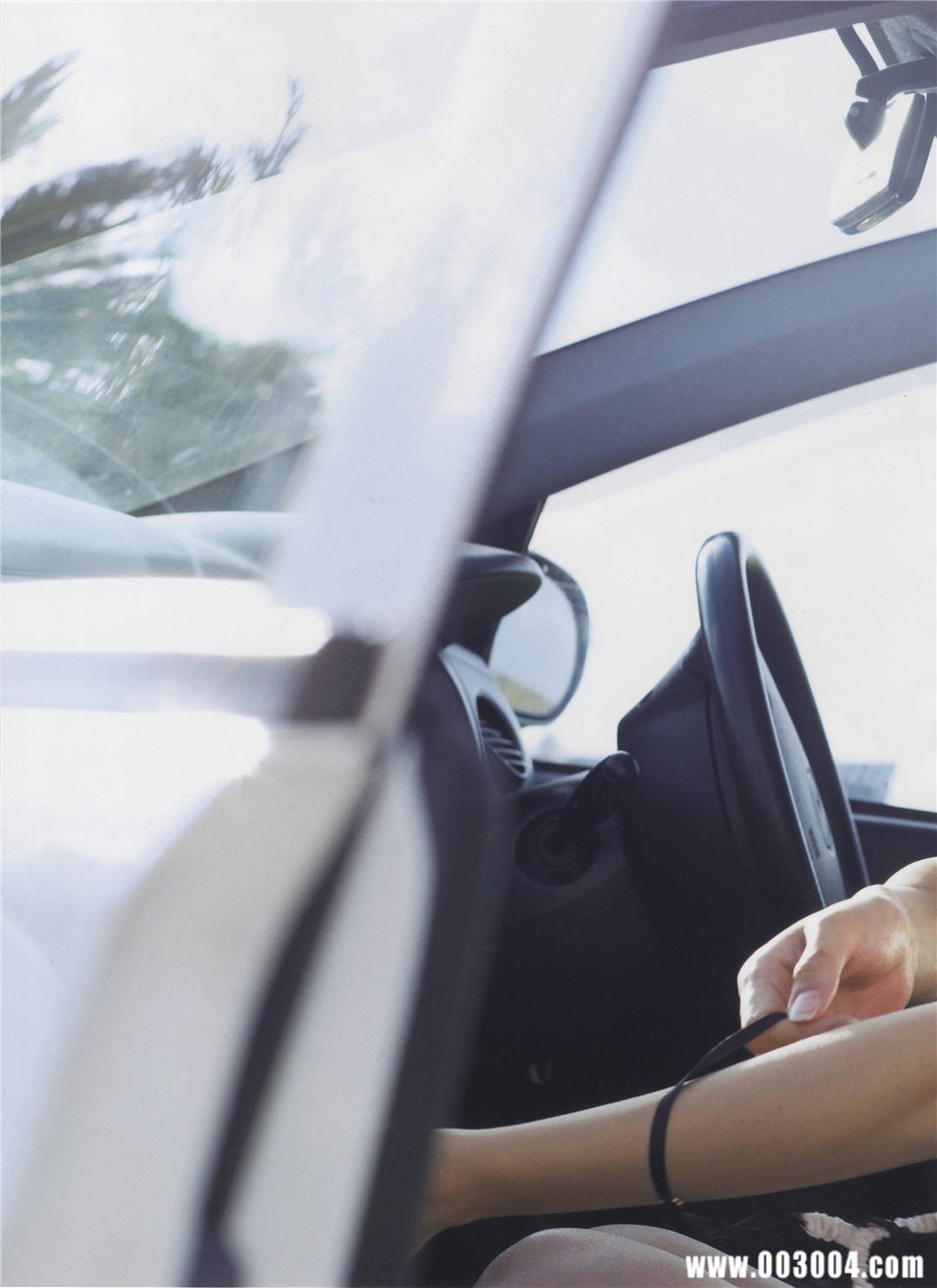 中村爱美 写真集 《Lyin Eyes》高清全本