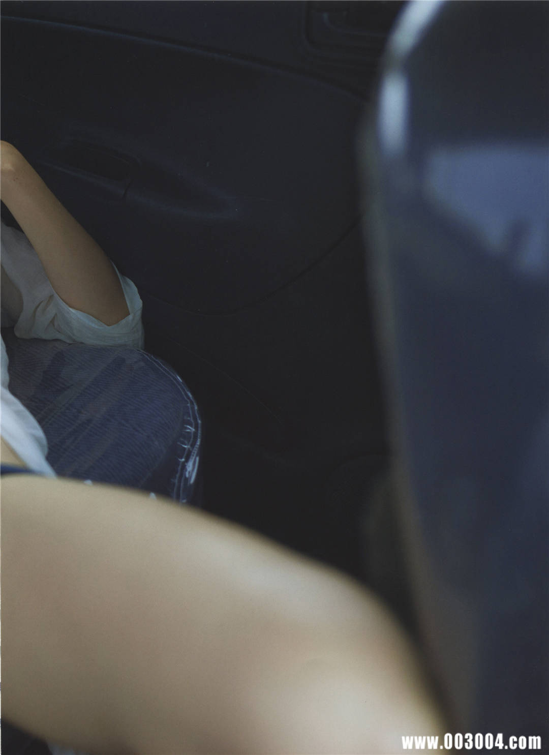 中村爱美 写真集 《Lyin Eyes》高清全本