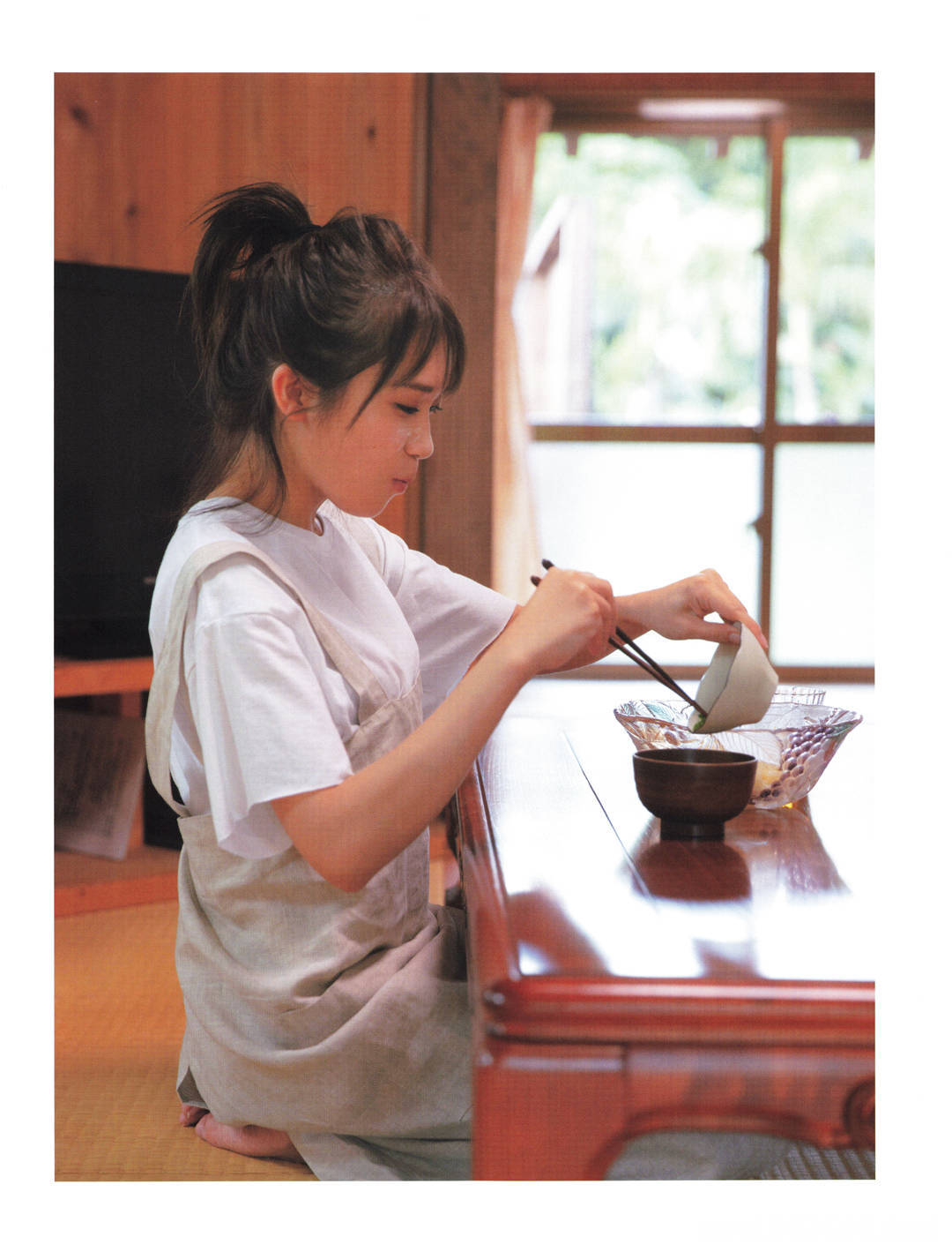 “性感”到了牙齿 | 秋元真夏2nd写真集《しあわせにしたい》