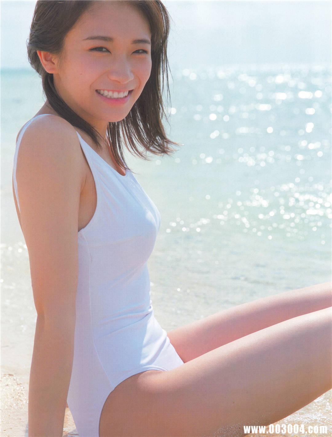 “性感”到了牙齿 | 秋元真夏2nd写真集《しあわせにしたい》