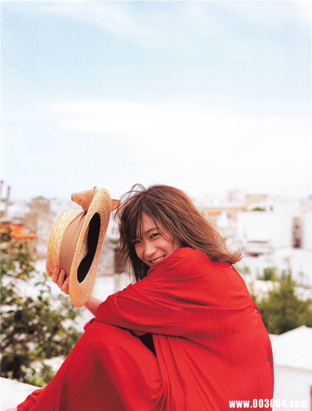 “性感”到了牙齿 | 秋元真夏2nd写真集《しあわせにしたい》