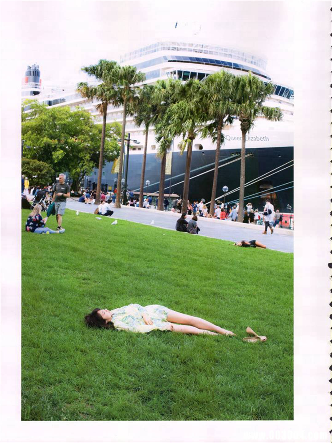 卫藤美彩写真集《話を聞こうか》高清全本