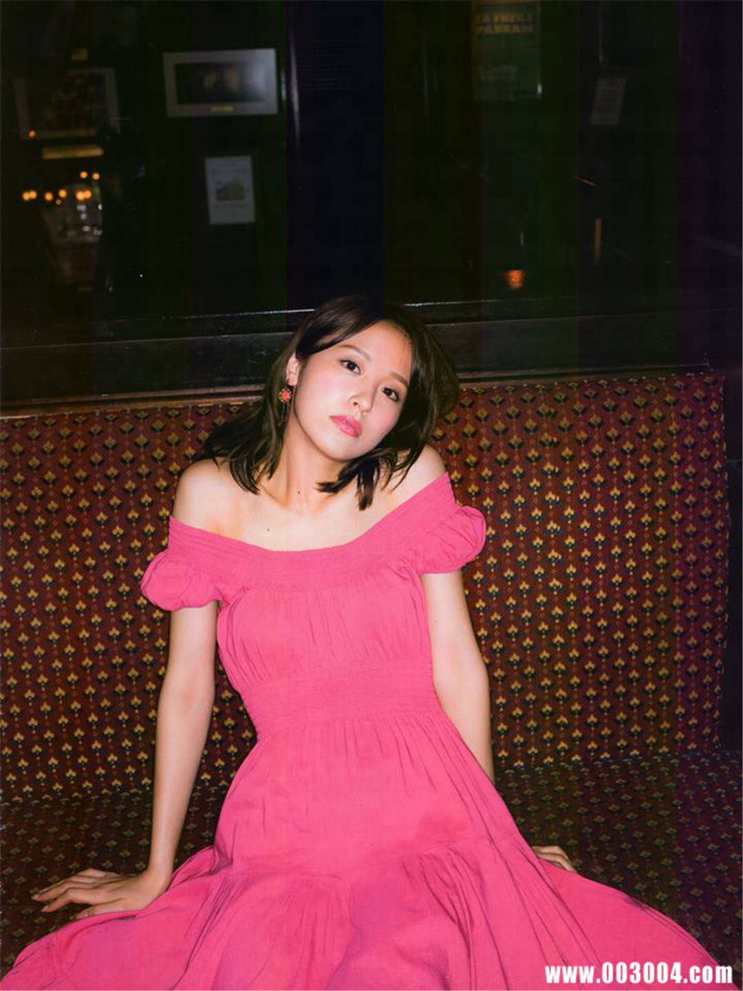 卫藤美彩写真集《話を聞こうか》高清全本