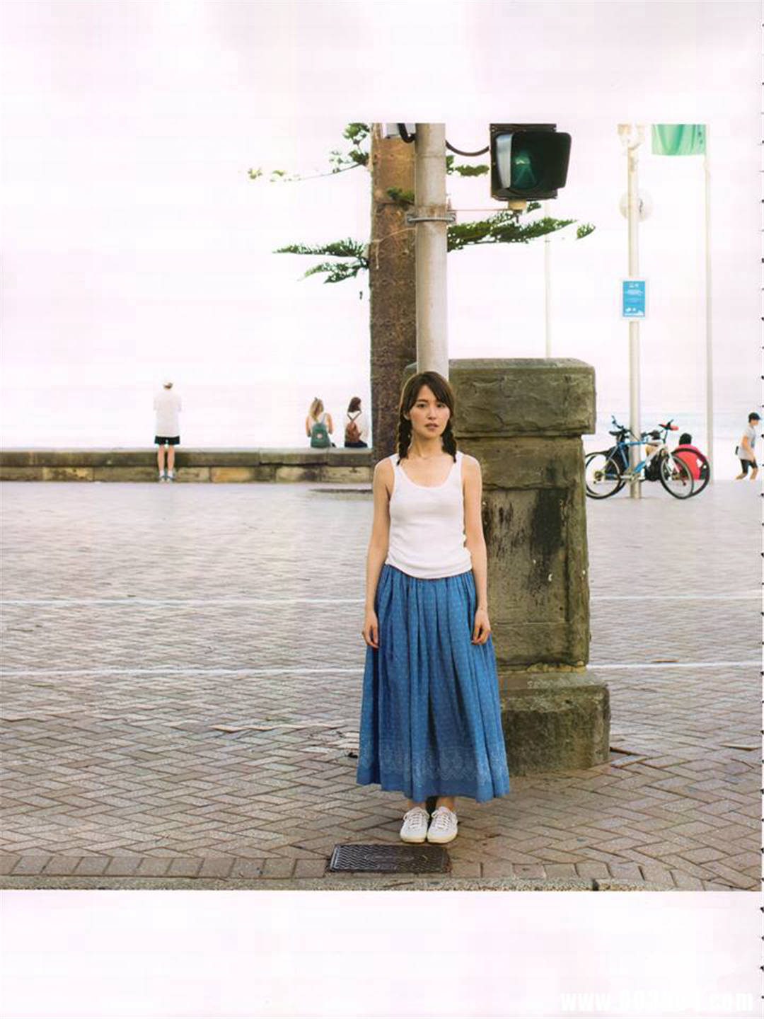 卫藤美彩写真集《話を聞こうか》高清全本