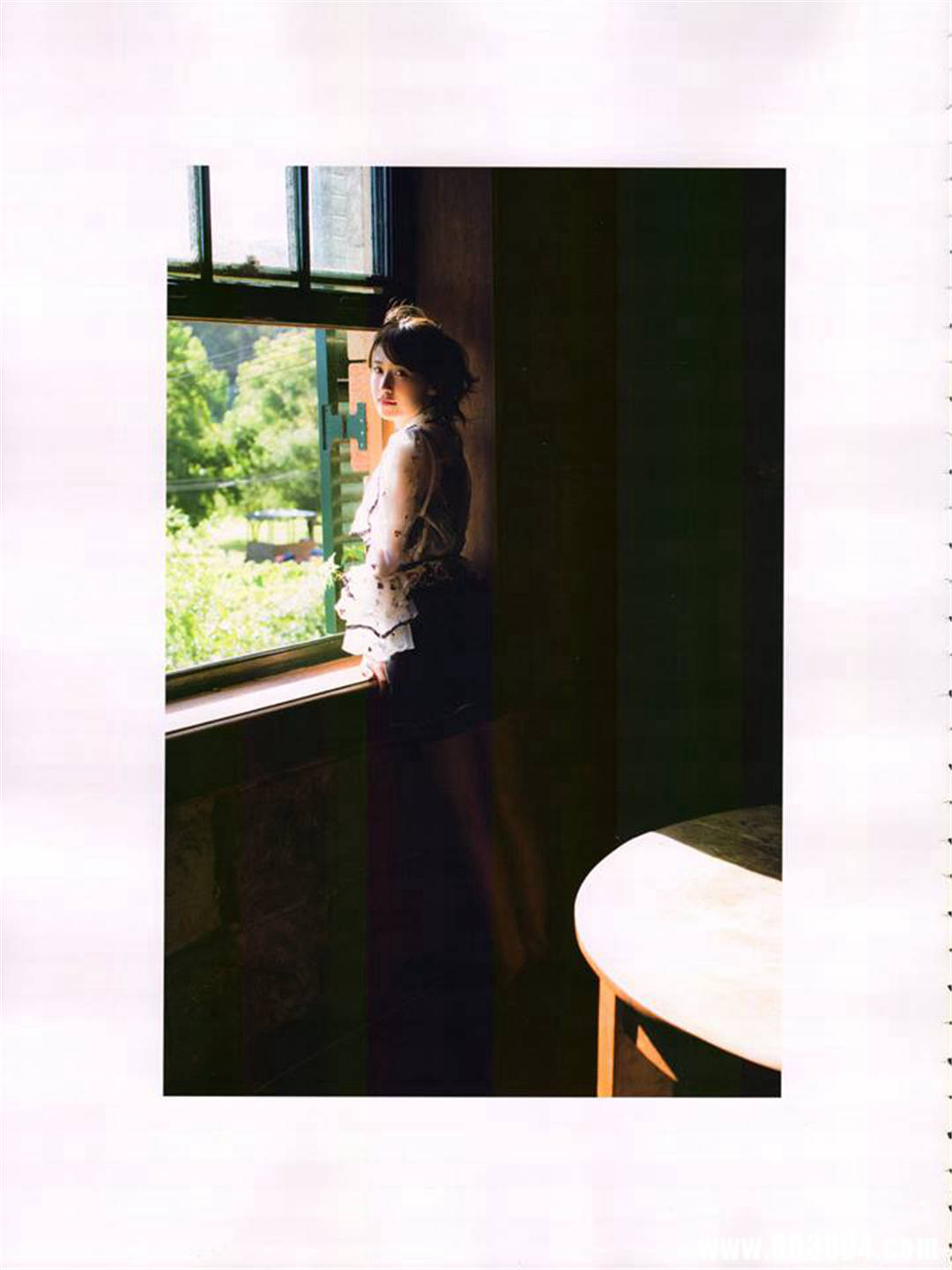 卫藤美彩写真集《話を聞こうか》高清全本