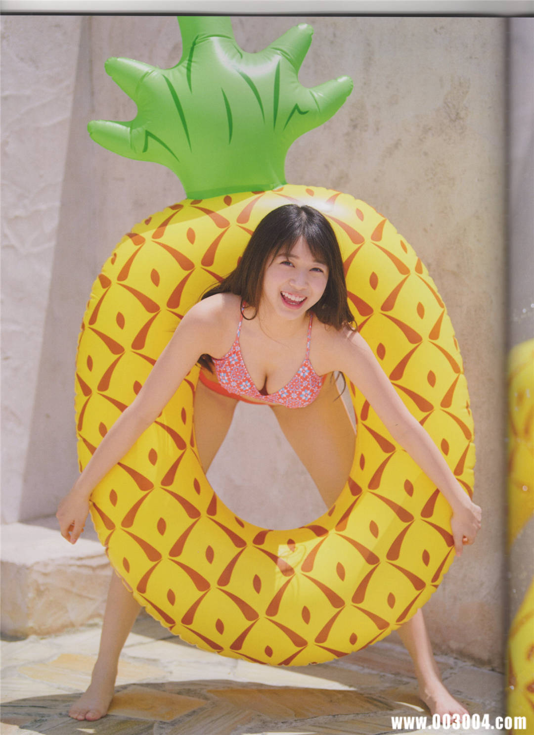 拥有天使般笑容 | 牧野真莉爱写真集《Summer Days》高清全本