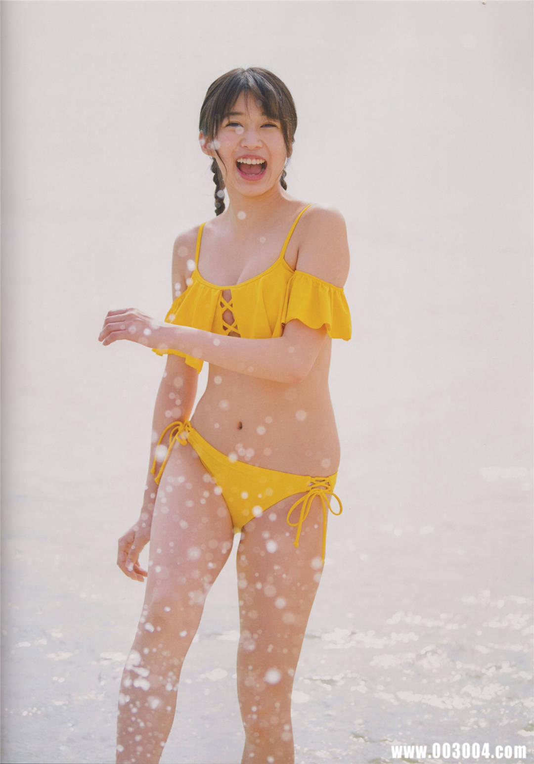 拥有天使般笑容 | 牧野真莉爱写真集《Summer Days》高清全本