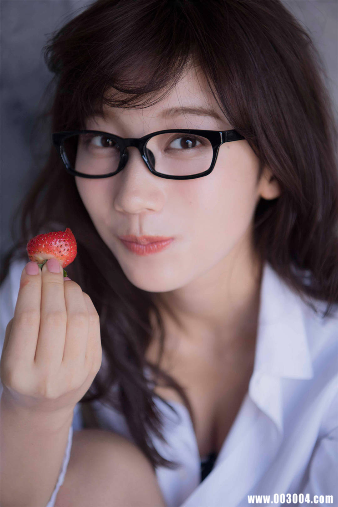 小仓优香写真集《变身エロティクス》高清全本