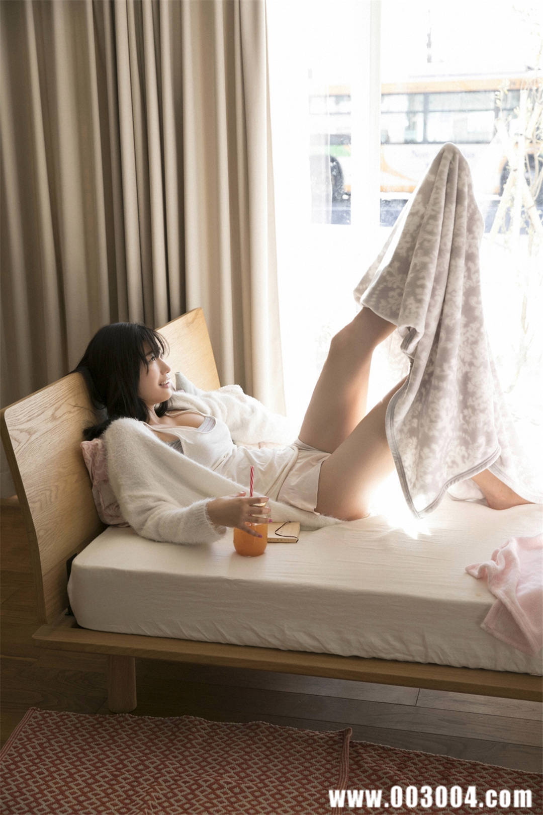 小仓优香写真集《女神降临》高清全本