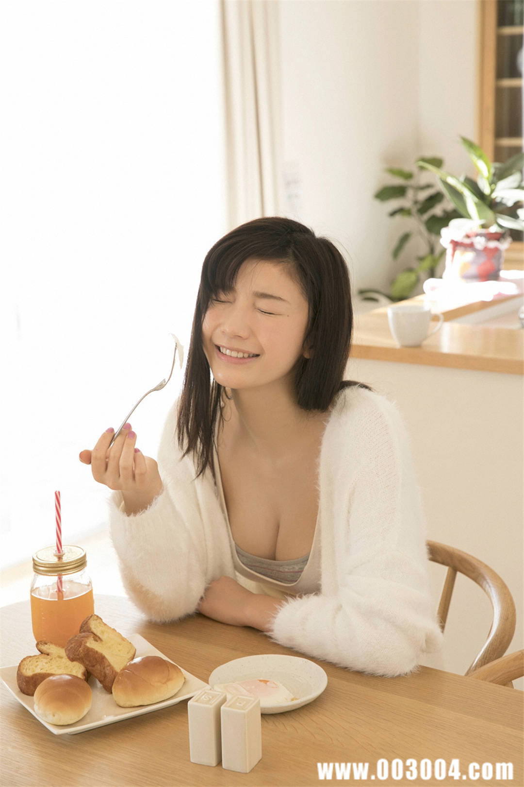 小仓优香写真集《女神降临》高清全本