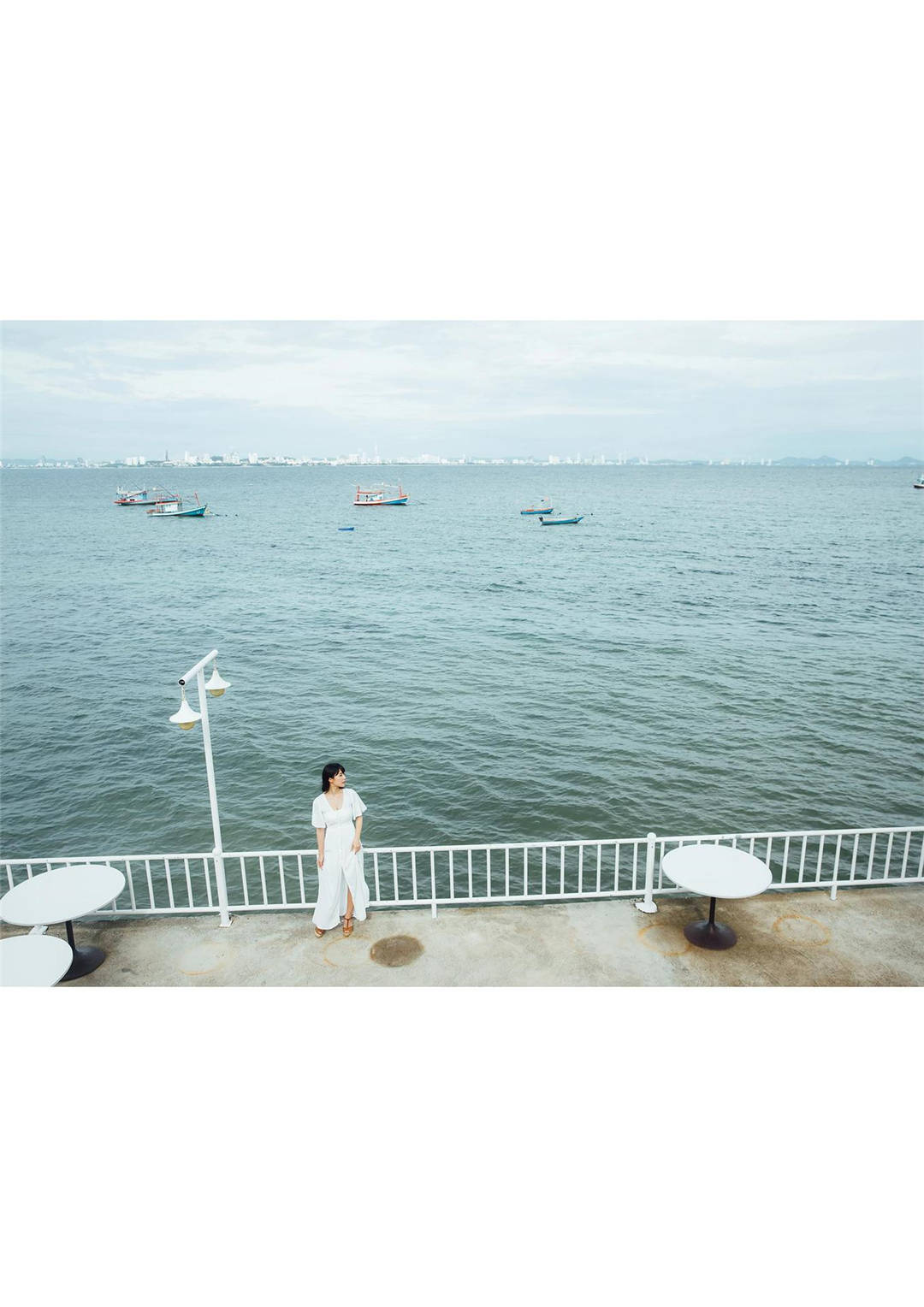 水蛇腰女神 | 川崎绫写真集《AYA TRIP》