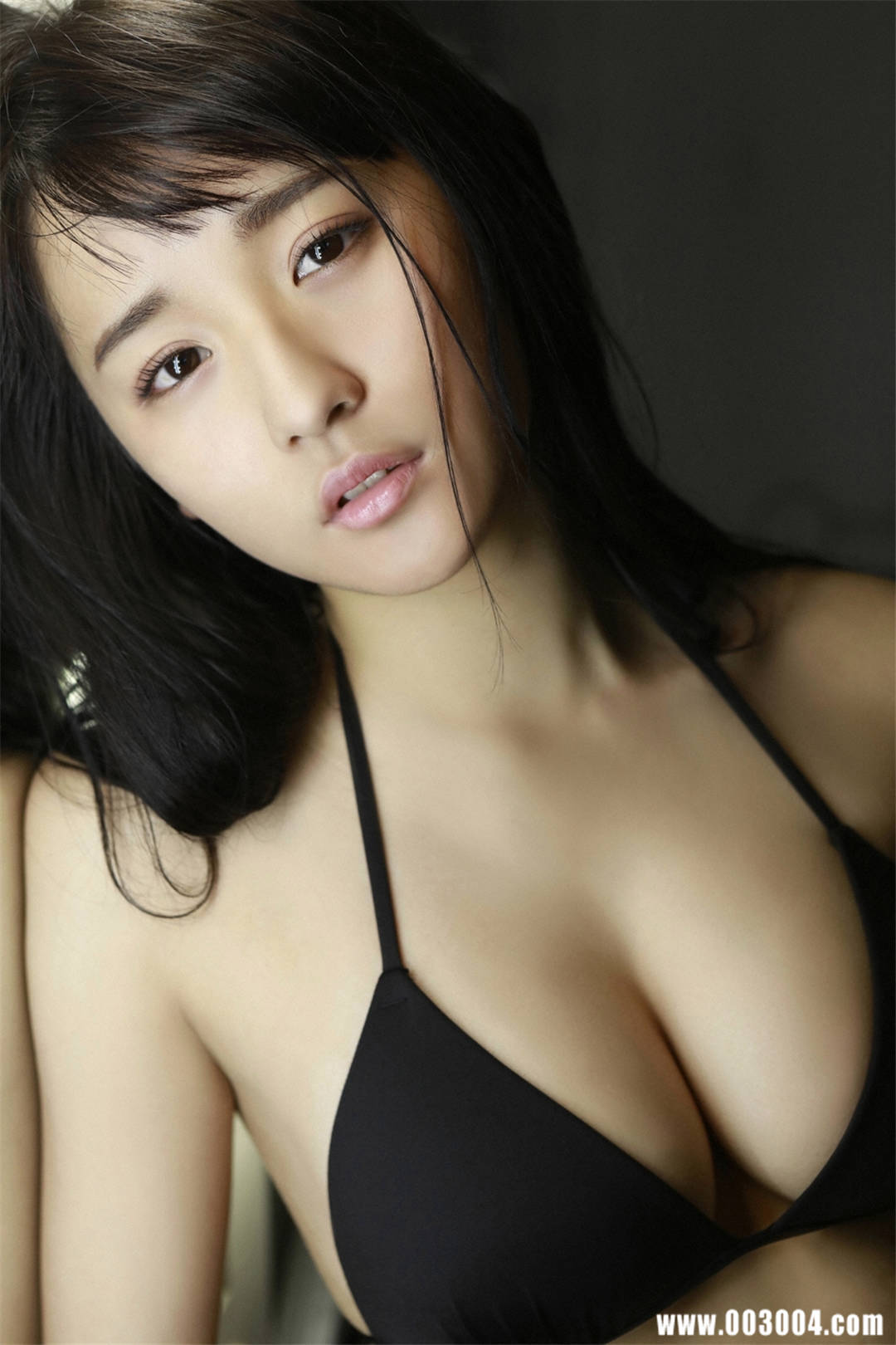 浅川梨奈写真集《HOT SHOT!「ビッグコミックスピリッツ グラビアセレクション」》高清全本