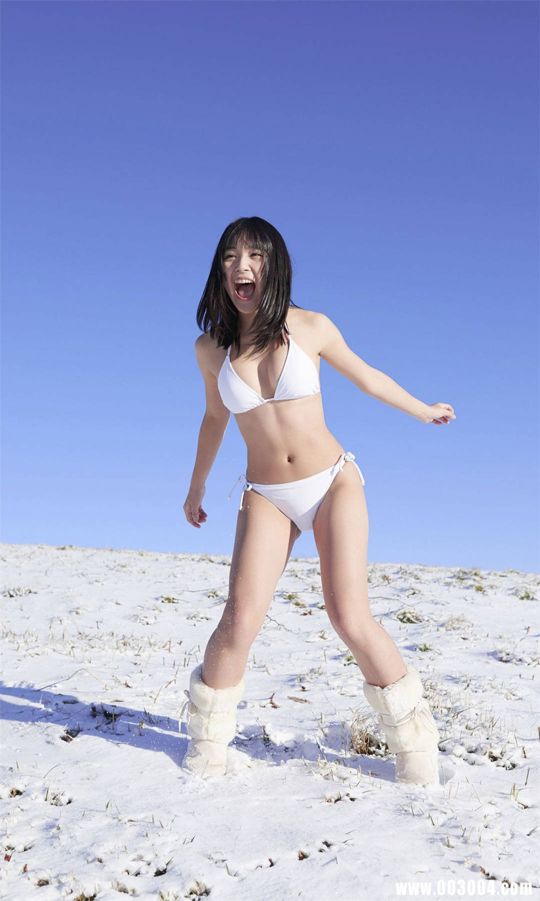 浅川梨奈写真集《忘れられない冬に》高清全本