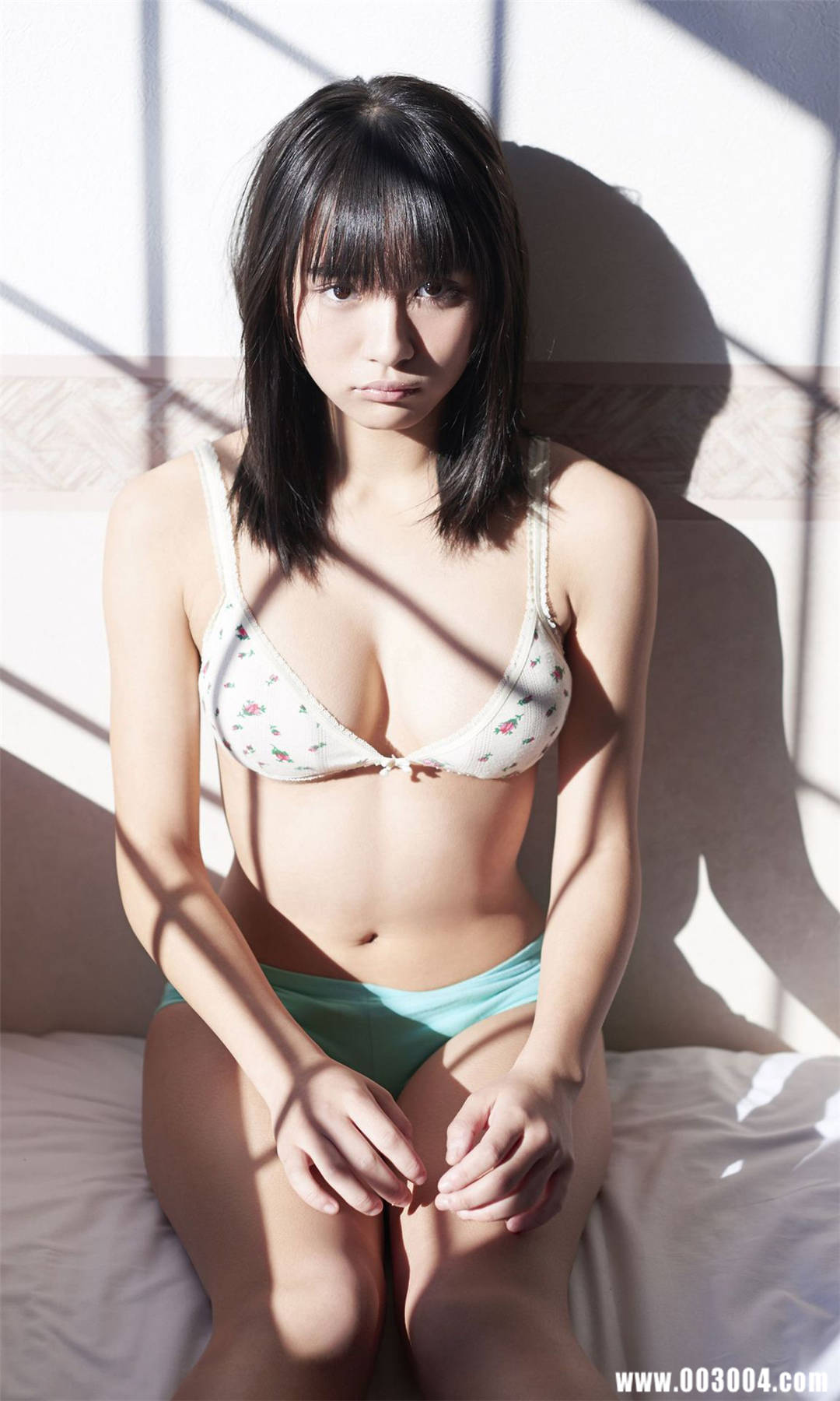 浅川梨奈写真集《忘れられない冬に》高清全本