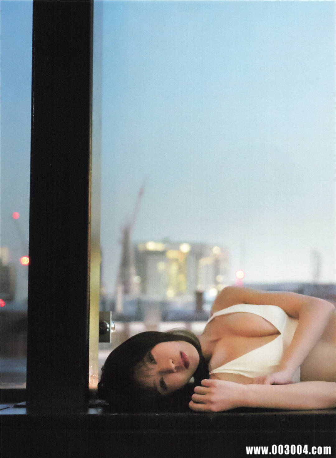 欅坂46 | 小林由依1st写真集《感情の構図》高清全本