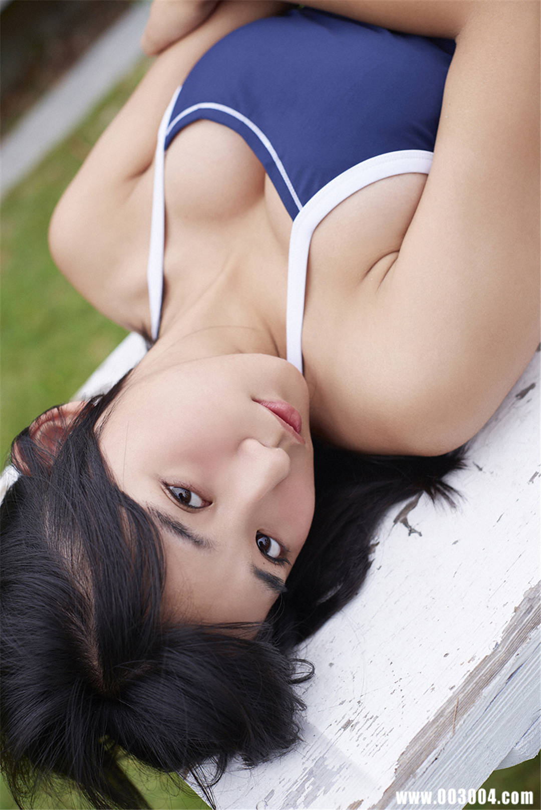 浅川梨奈写真集《スペシャルコンテンツ 目が合ったらもう離れられない》高清全本