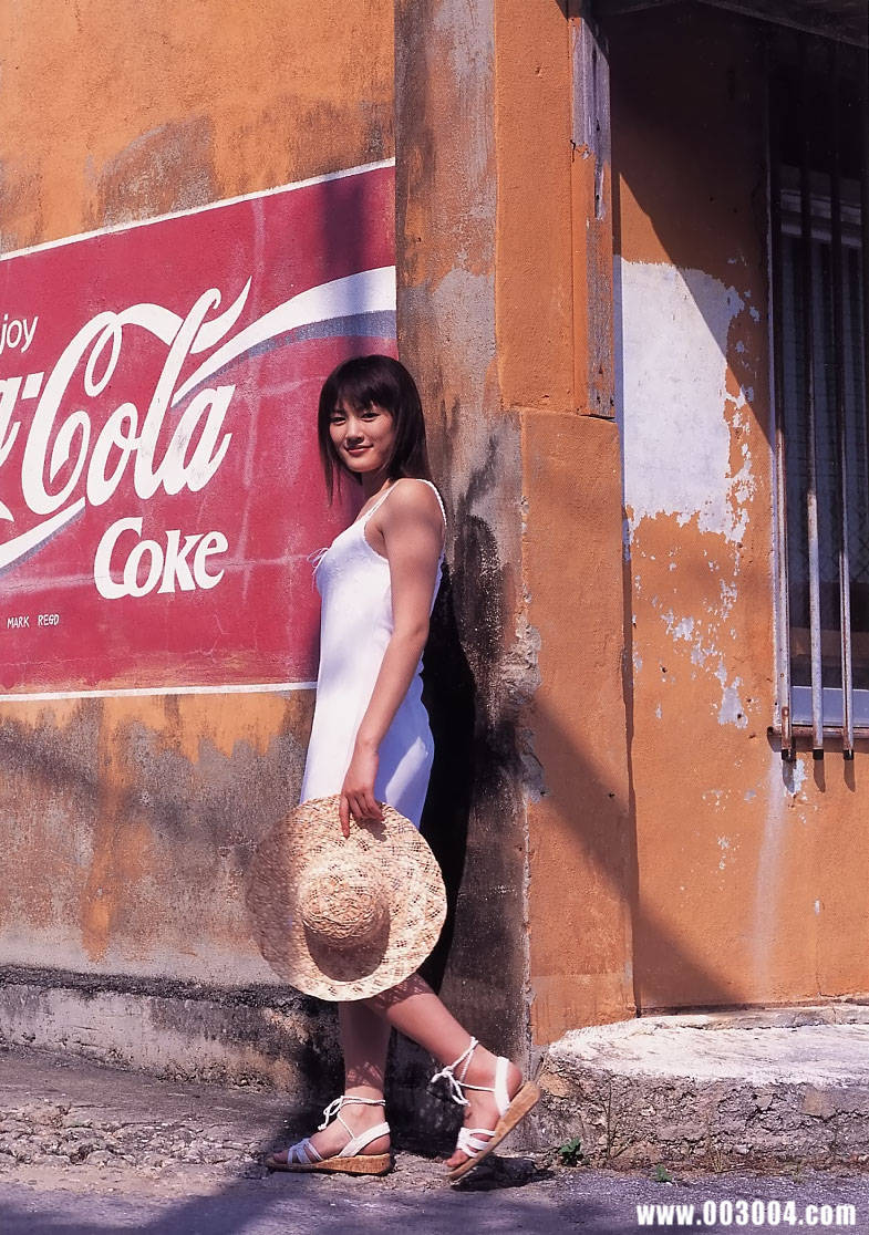 绫濑遥写真集《ひと夏…。》高清全本
