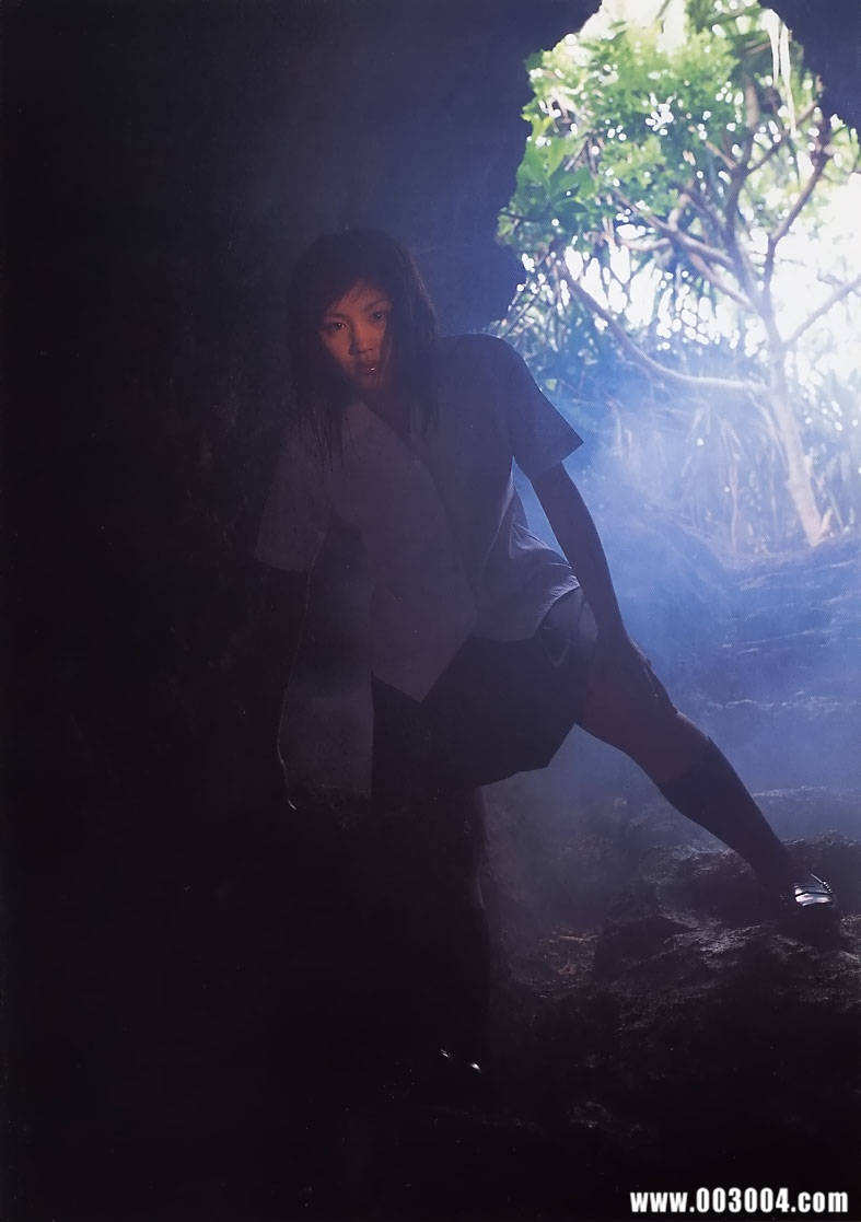 绫濑遥写真集《ひと夏…。》高清全本