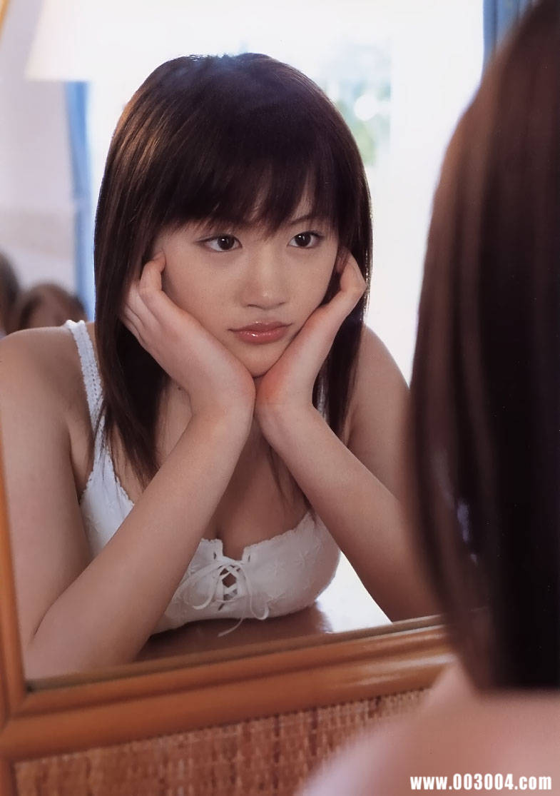 绫濑遥写真集《ひと夏…。》高清全本