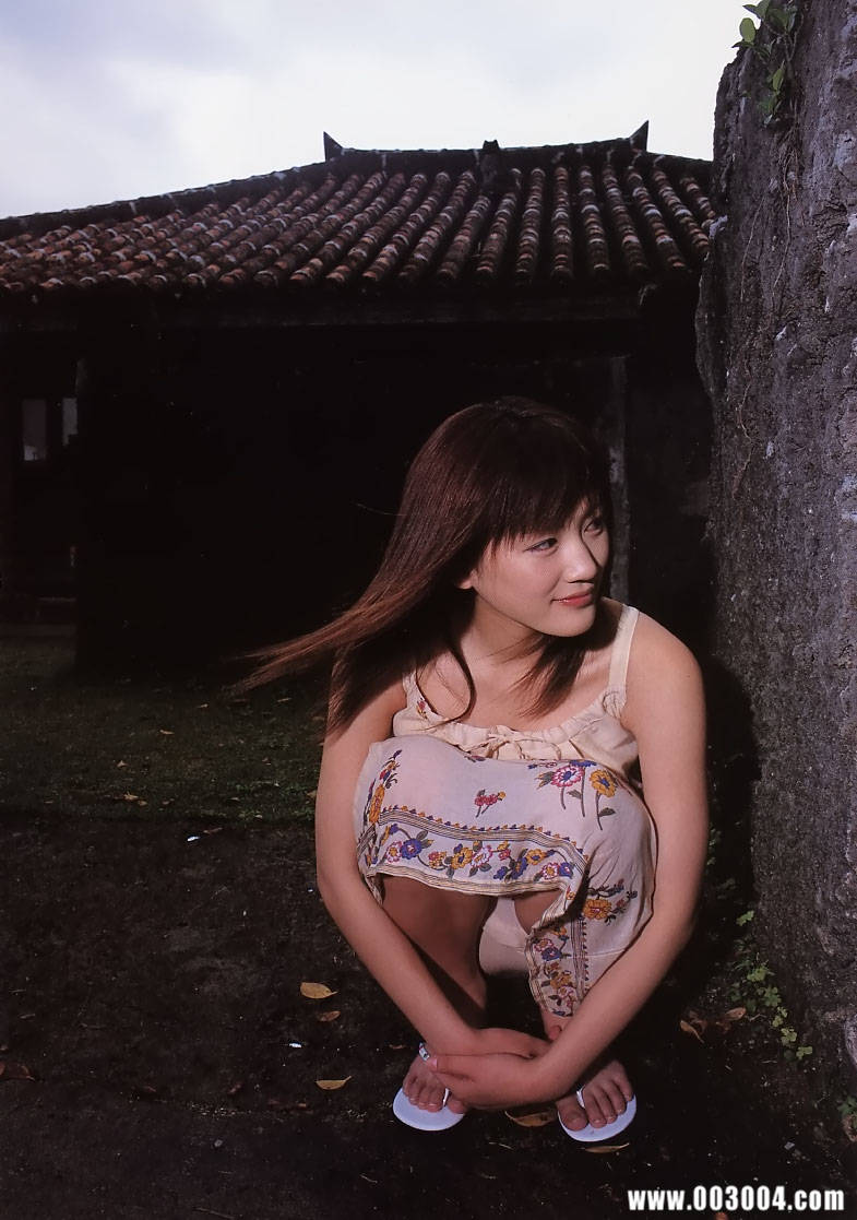 绫濑遥写真集《ひと夏…。》高清全本