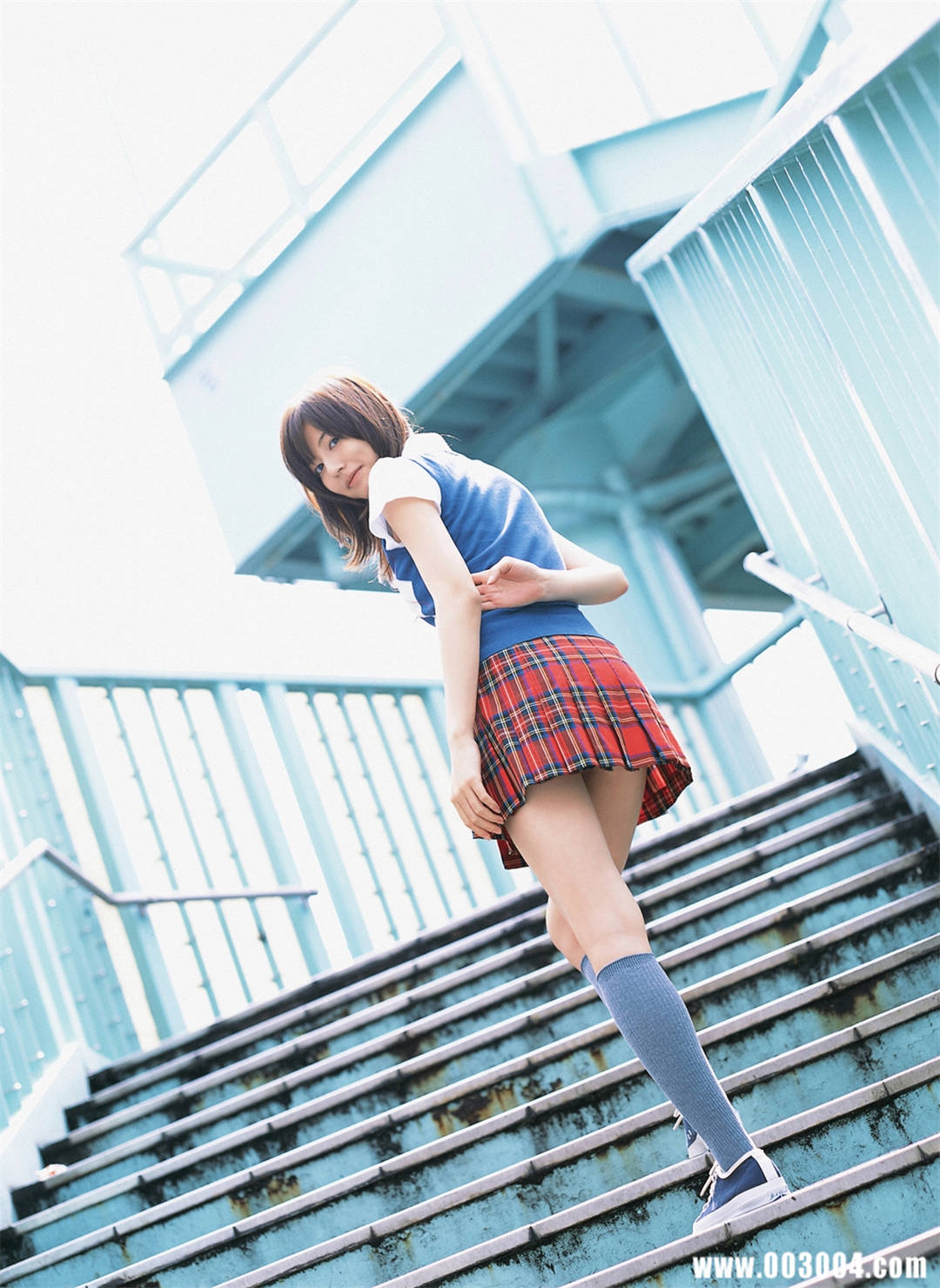 杉本有美写真集《压倒的美少女》高清全本