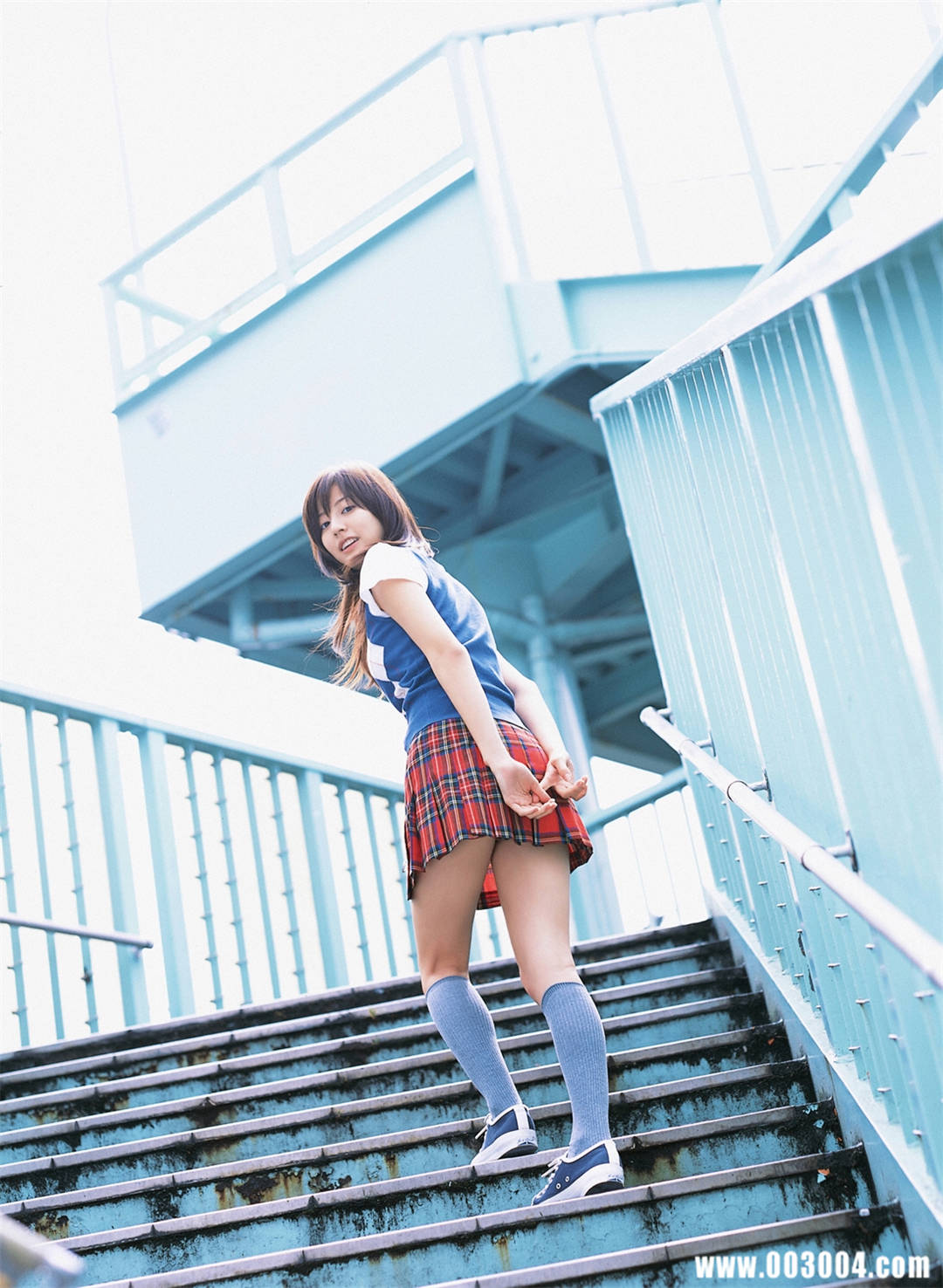 杉本有美写真集《压倒的美少女》高清全本