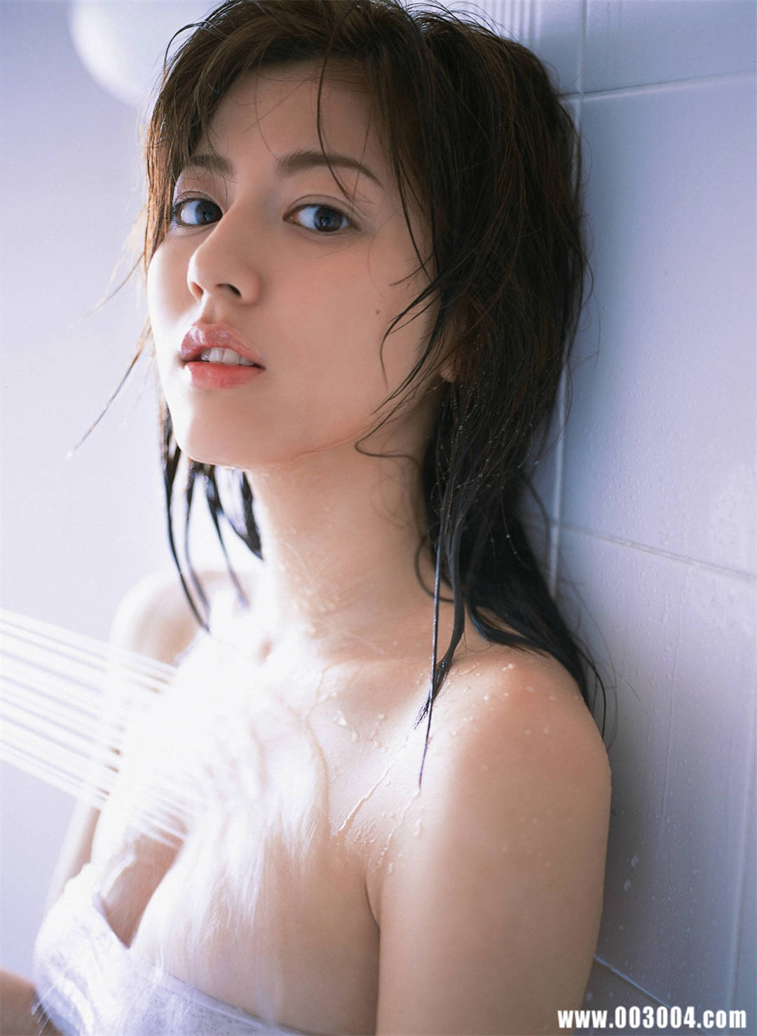 杉本有美写真集《压倒的美少女》高清全本