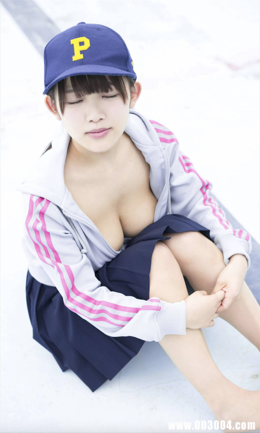 天木纯写真集《モンスターロリ巨乳、爆誕。》高清全本