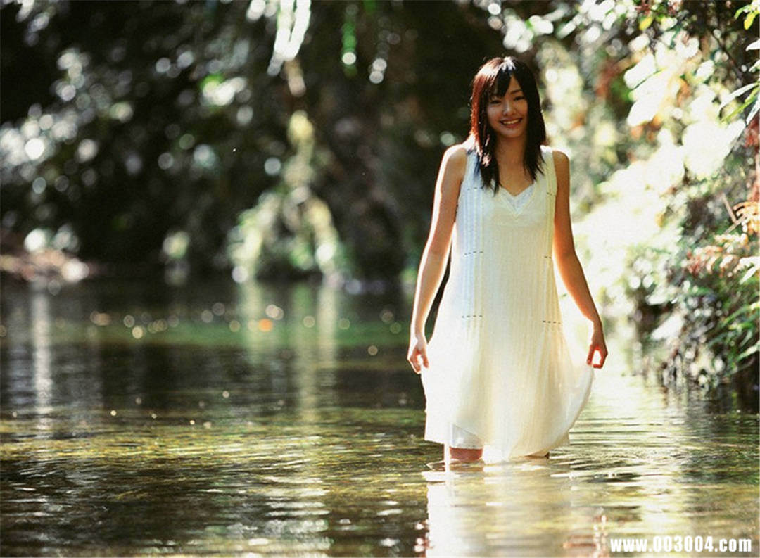 新垣结衣写真集《WEEKLY · A HAPPY NEW GAKKY》高清全本