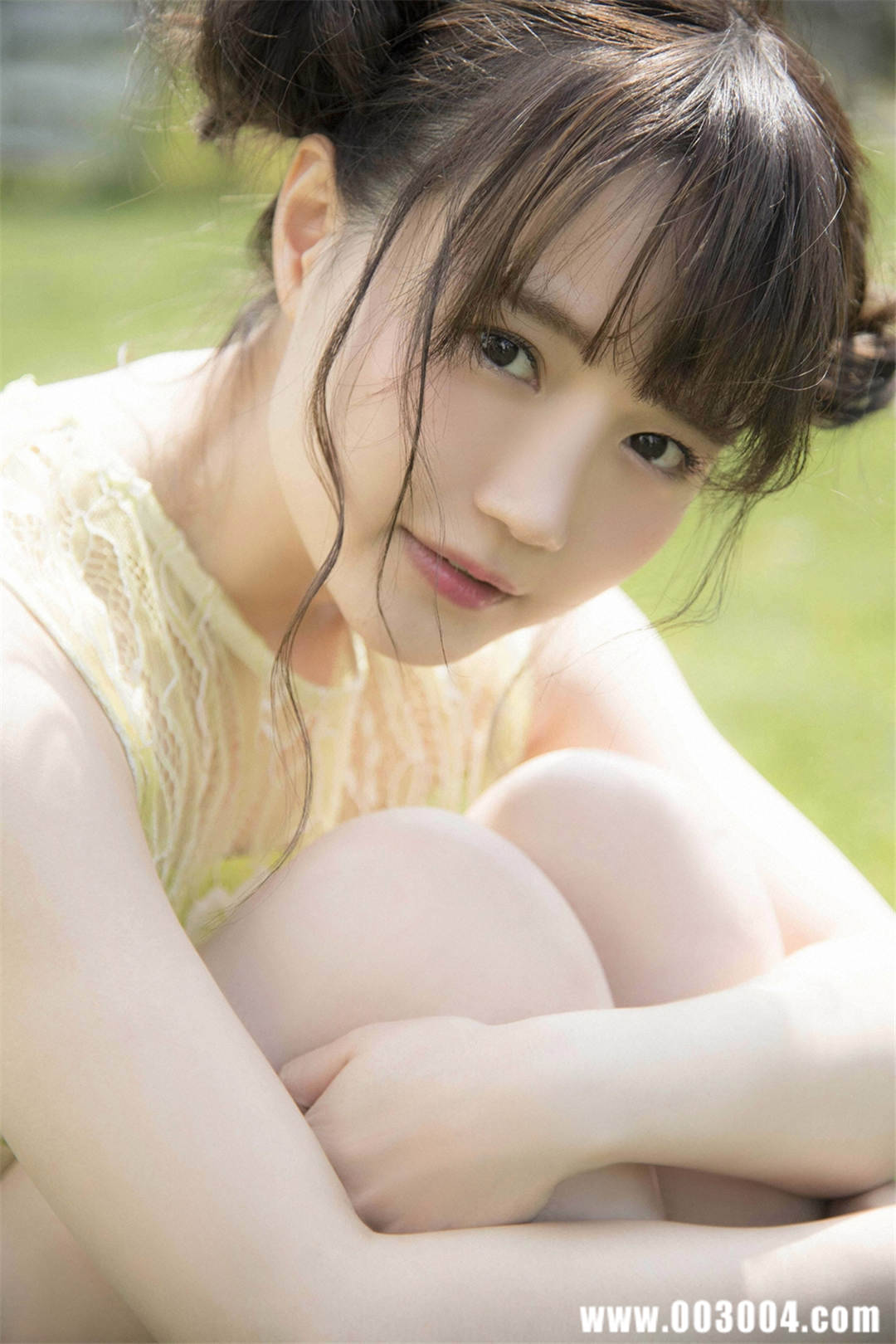 尾崎由香写真集《 ぼくは ただ きみと···》高清全本