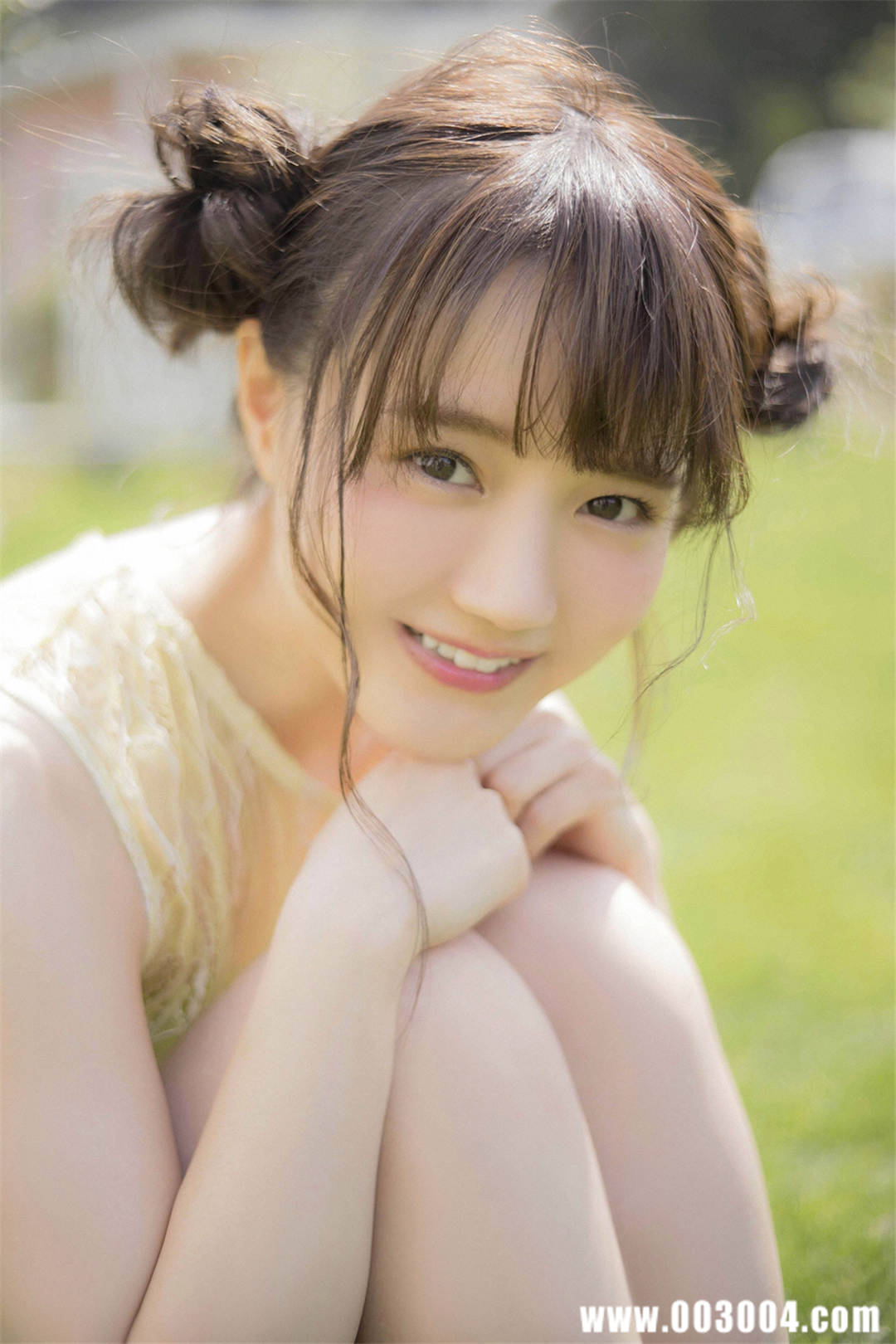 尾崎由香写真集《 ぼくは ただ きみと···》高清全本