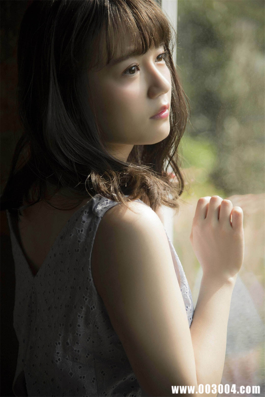 尾崎由香写真集《 ぼくは ただ きみと···》高清全本