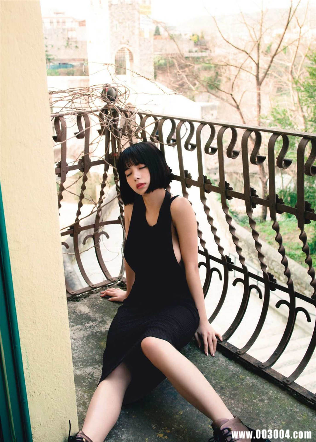 池田依来沙1ST写真集《Pinturita》高清全本