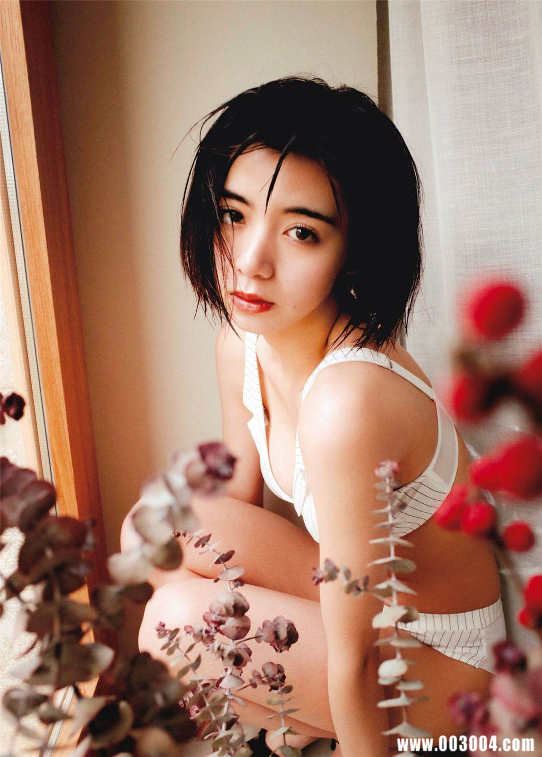 池田依来沙1ST写真集《Pinturita》高清全本