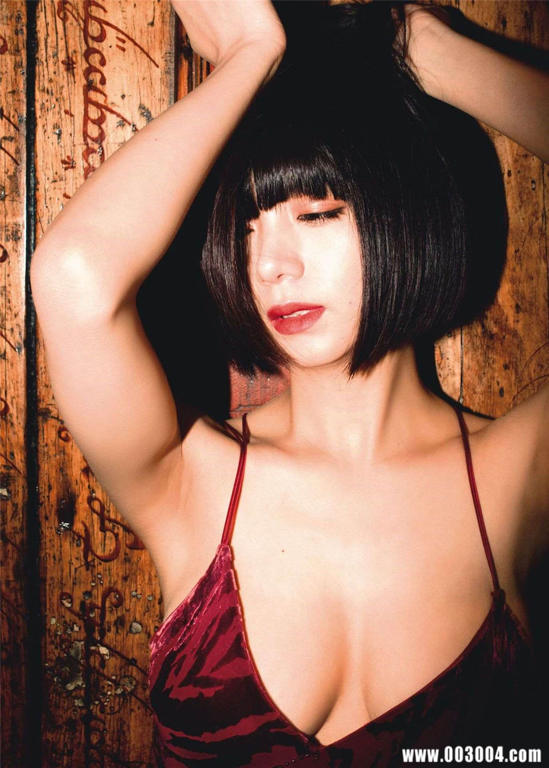 池田依来沙1ST写真集《Pinturita》高清全本