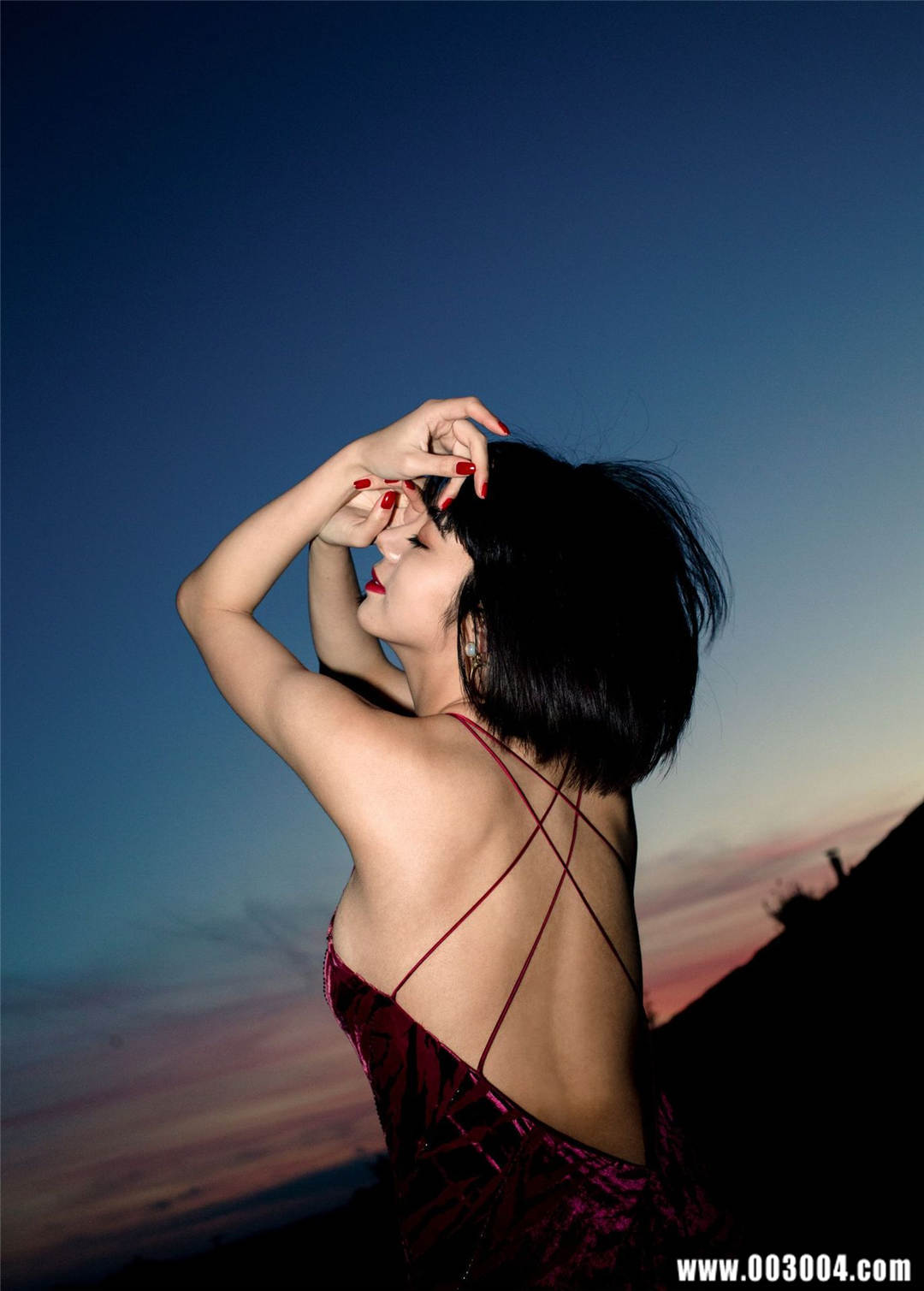 池田依来沙1ST写真集《Pinturita》高清全本