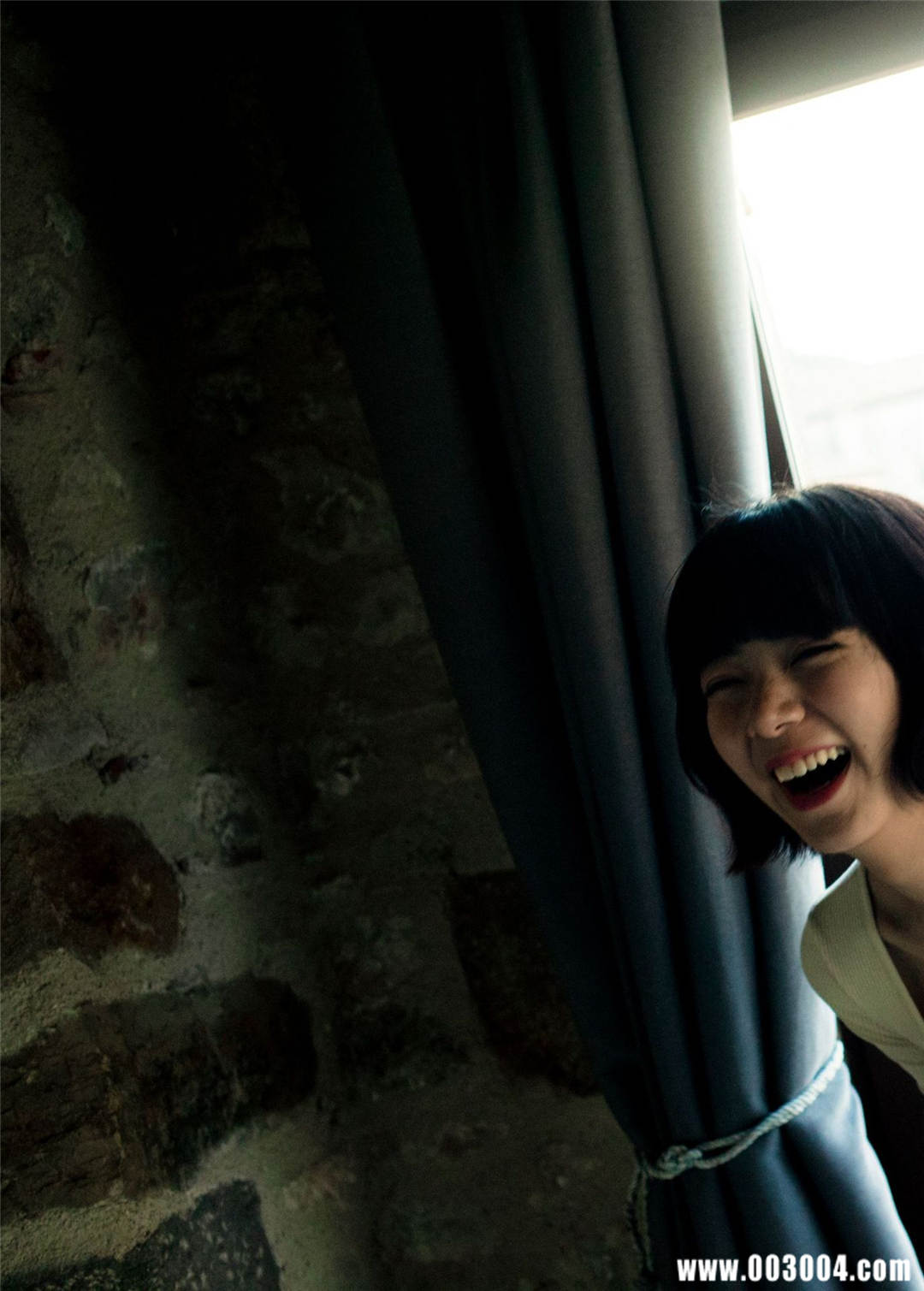 池田依来沙1ST写真集《Pinturita》高清全本