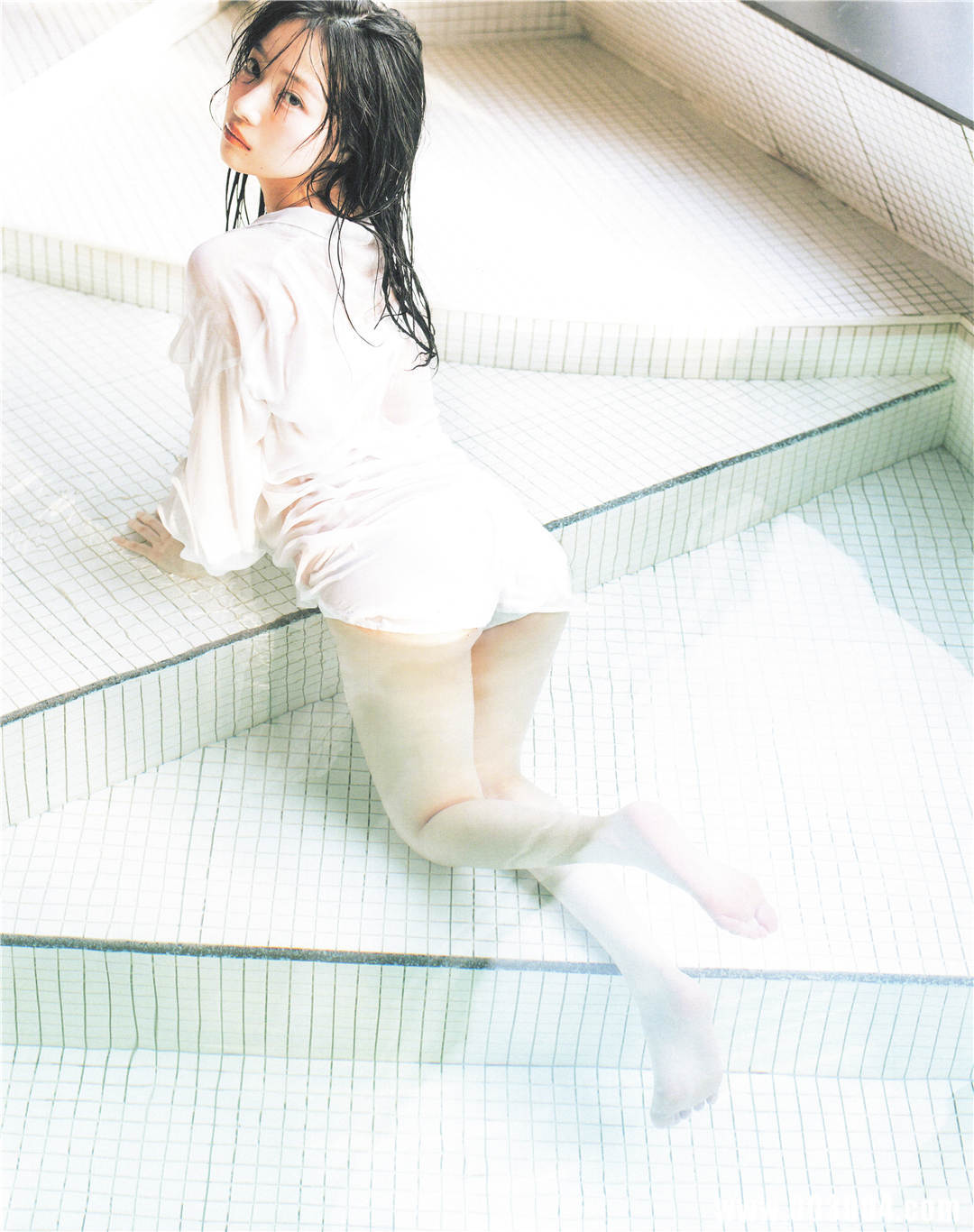 颠覆性美貌 | 村濑纱英1ST写真集《Sがいい》高清全本