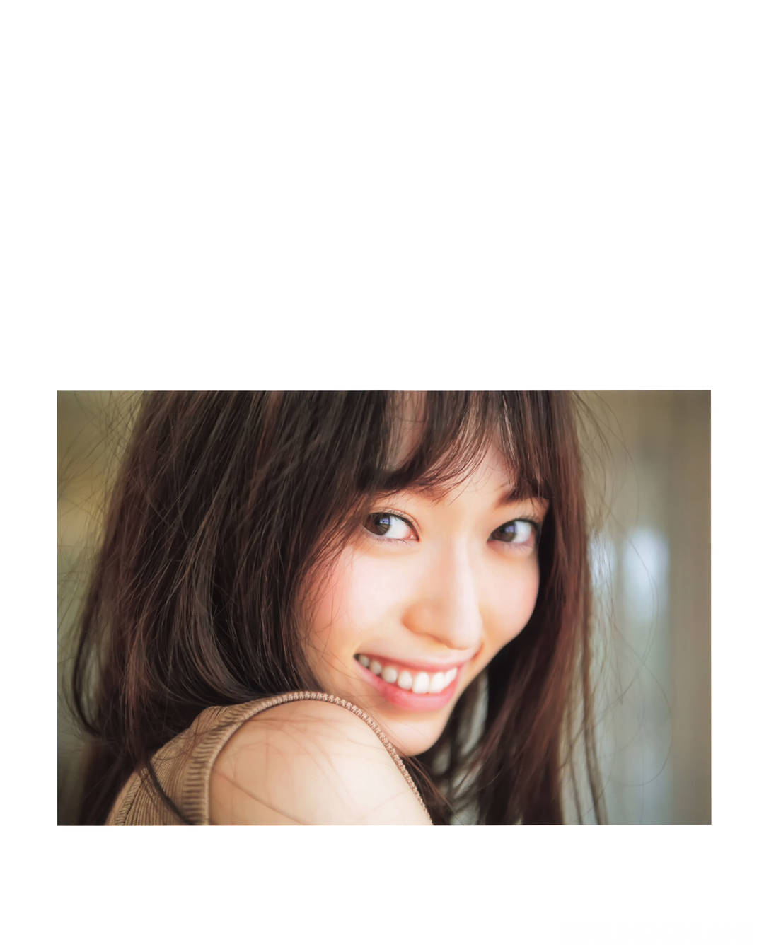 山口真帆1ST写真集《Present》高清全本