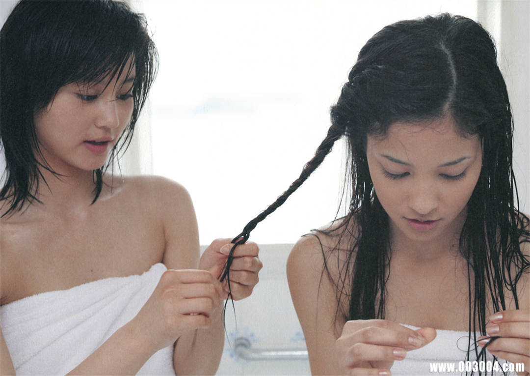 堀北真希、黑木明纱百合写真集《missmatch》高清全本